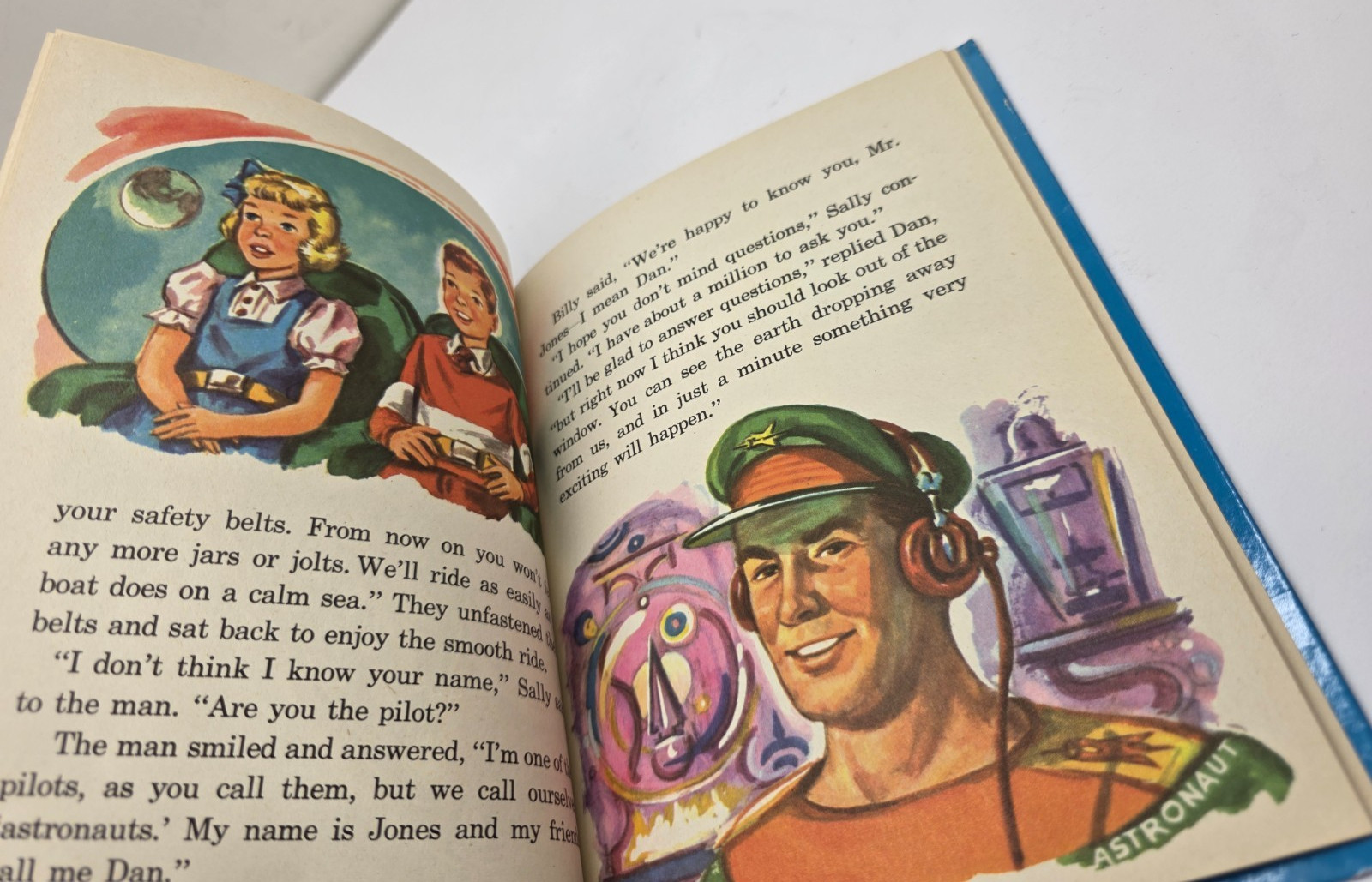 Vintage 1952 Space Ship To The Moon Hardcover Book Rand Mcnally