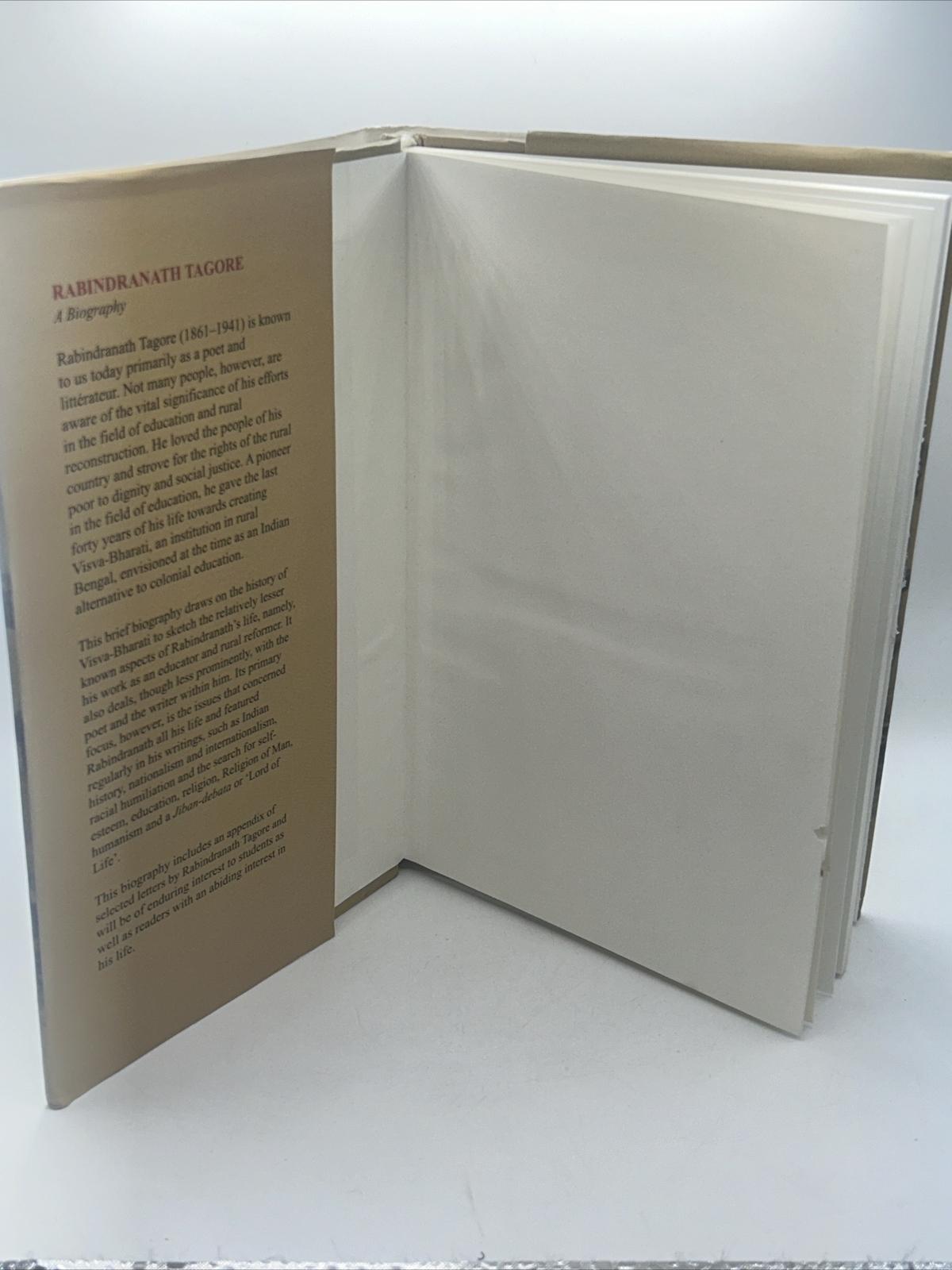 Rabindranath Tagore : A Biography by Uma Das Gupta – 6th Impression