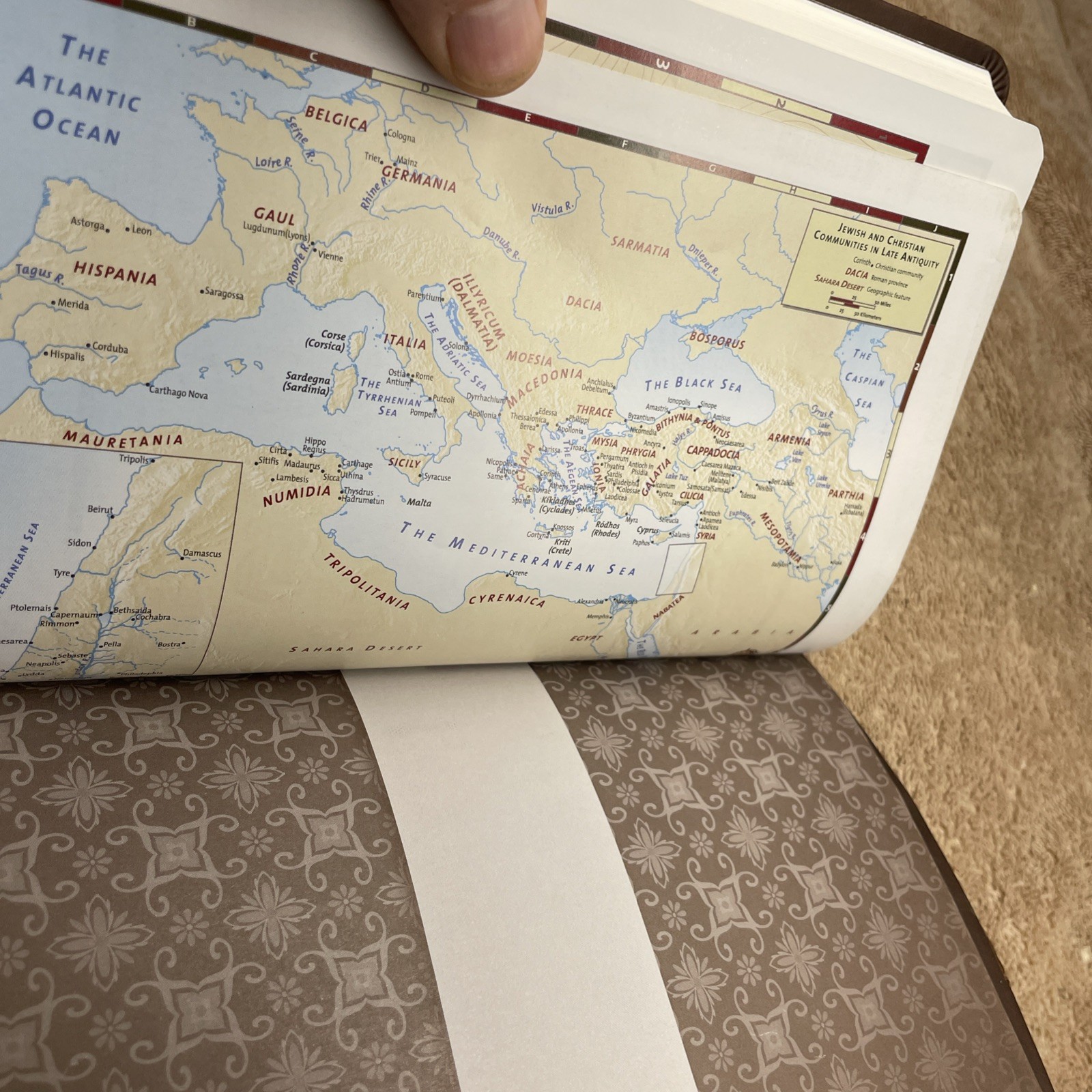 Gift Bible KJV by Hendrickson Publishing Leather Brown Color Maps Unused
