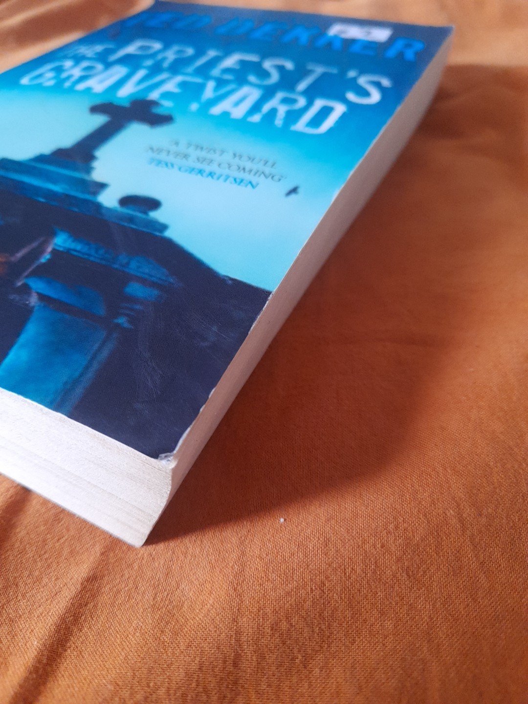 The Priest’s Graveyard, Dekker, Ted