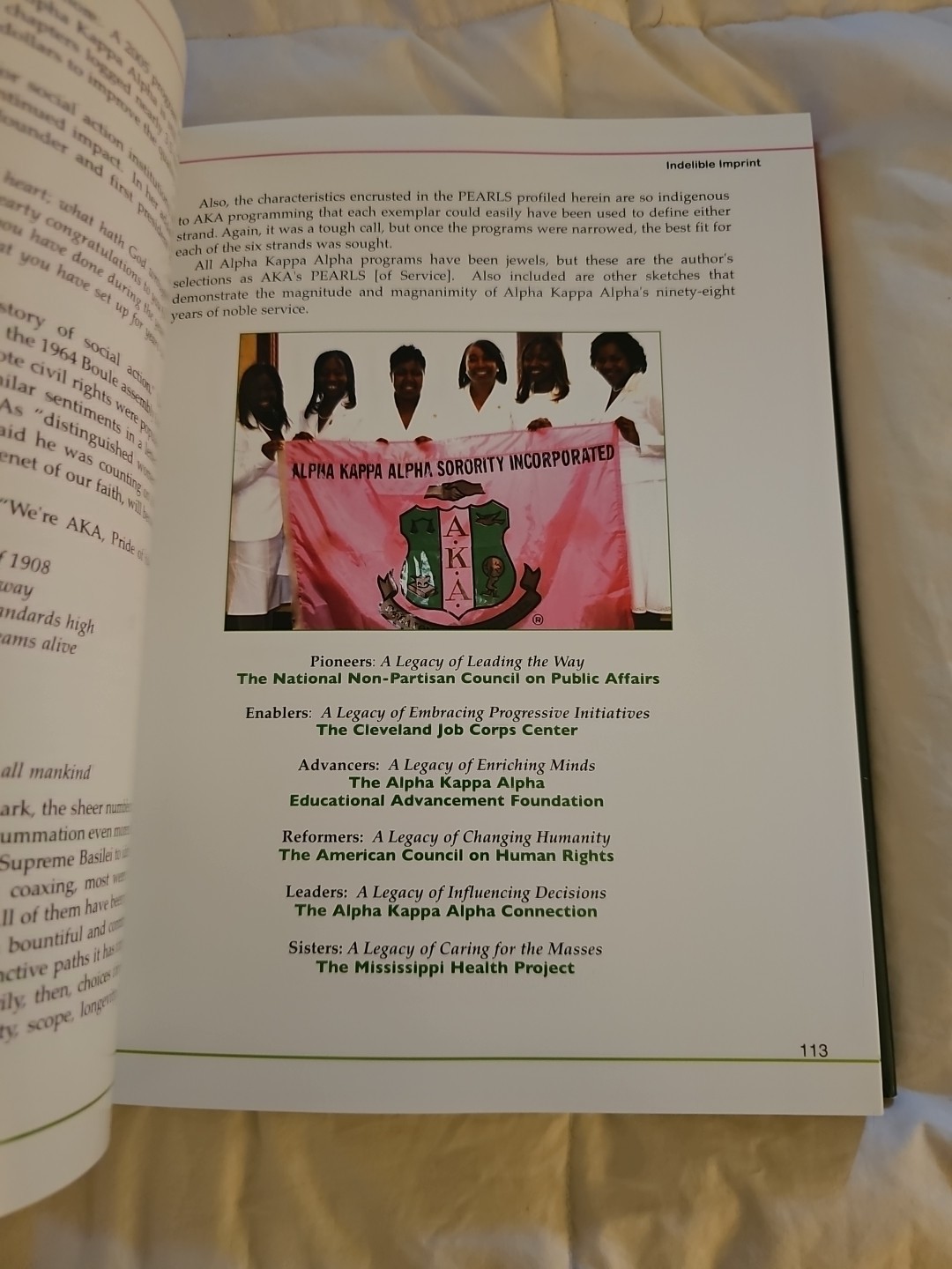 Pearls of Service Alpha Kappa Alpha History McNealey 2006 HC/DJ