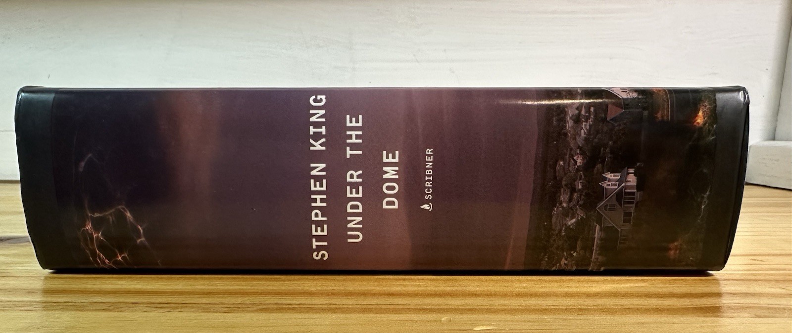 Under the Dome : A Novel by Stephen King Hardcover 1st edition 1st print 2009