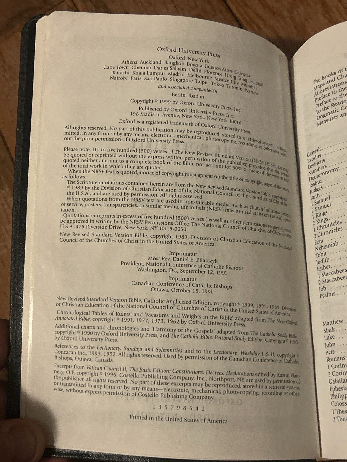 University of Notre Dame NRSV Catholic Bible Genuine Leather Oxford 1999
