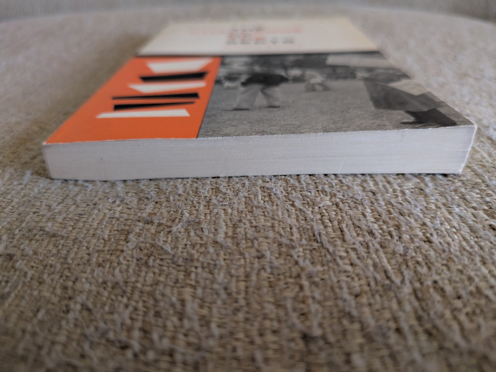 The Challenge of the Sects | Horton Davies | 1963 PB | Westminster Press