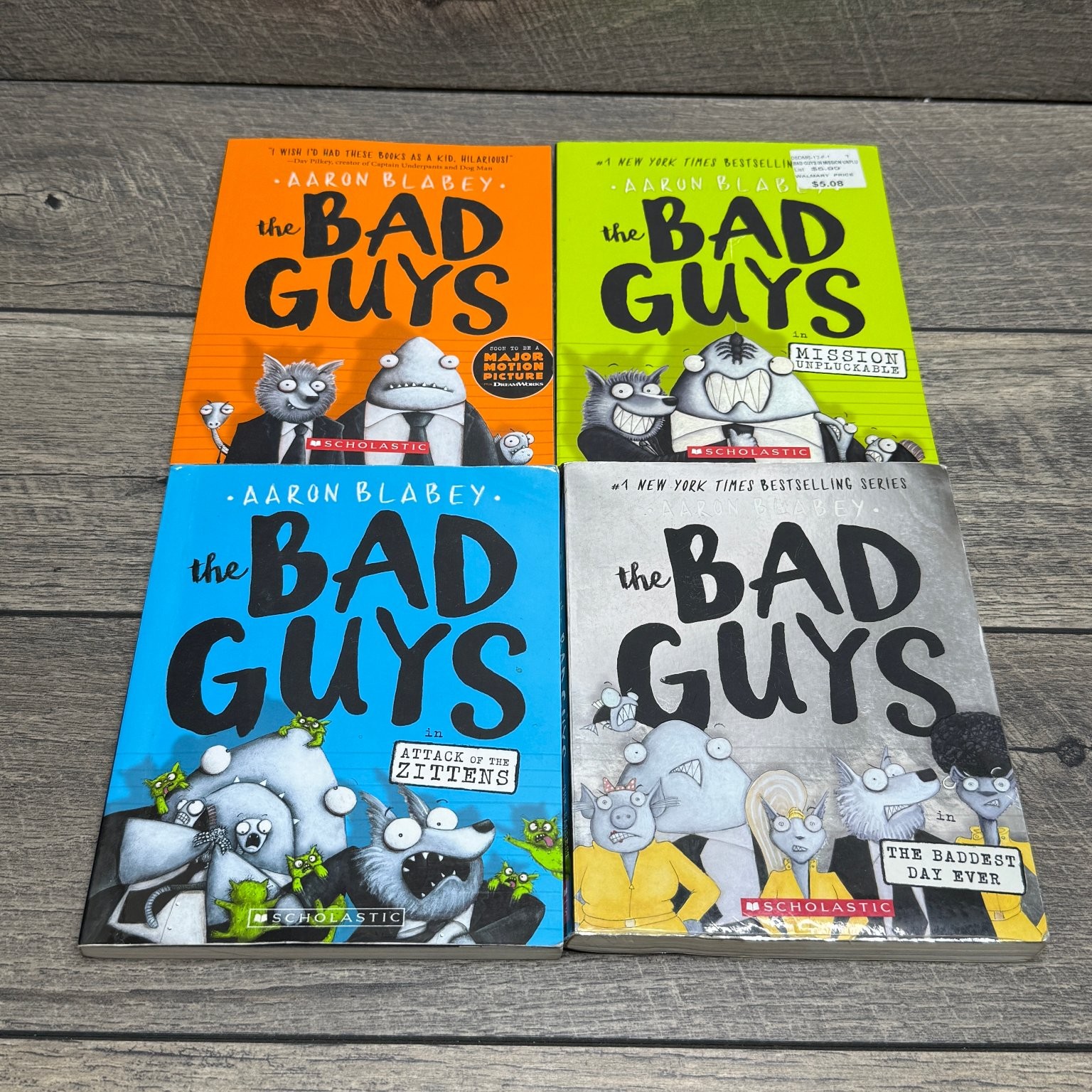 Lot of 10 The Bad Guys Paperback Books Aaron Blabey Scholastic #1,2,4,10-16