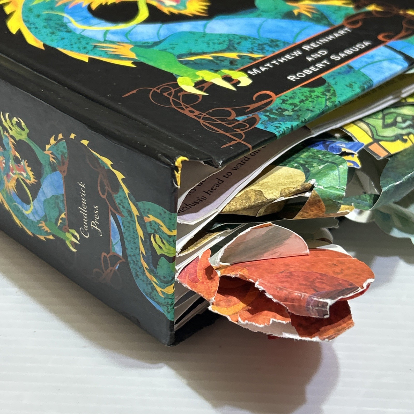 Encyclopedia Mythologica Dragons & Monsters Pop Up Book Matthew Reinhart READ