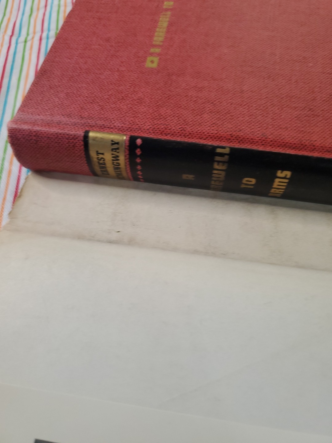 “A Farewell to Arms” by Ernest Hemingway (1969) Scribner – Vintage Hardback