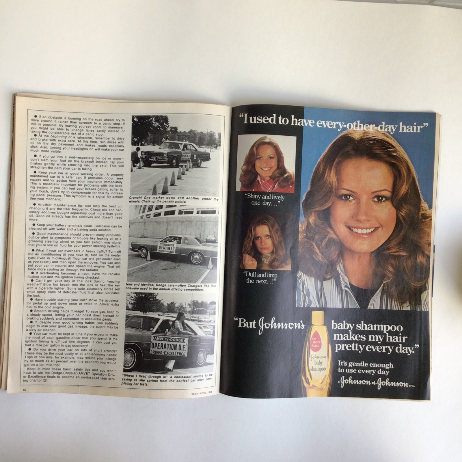 Vintage TEEN Magazine – APRIL 1976 Young & Lovin 106 Pages Fashion, Ads, Advice