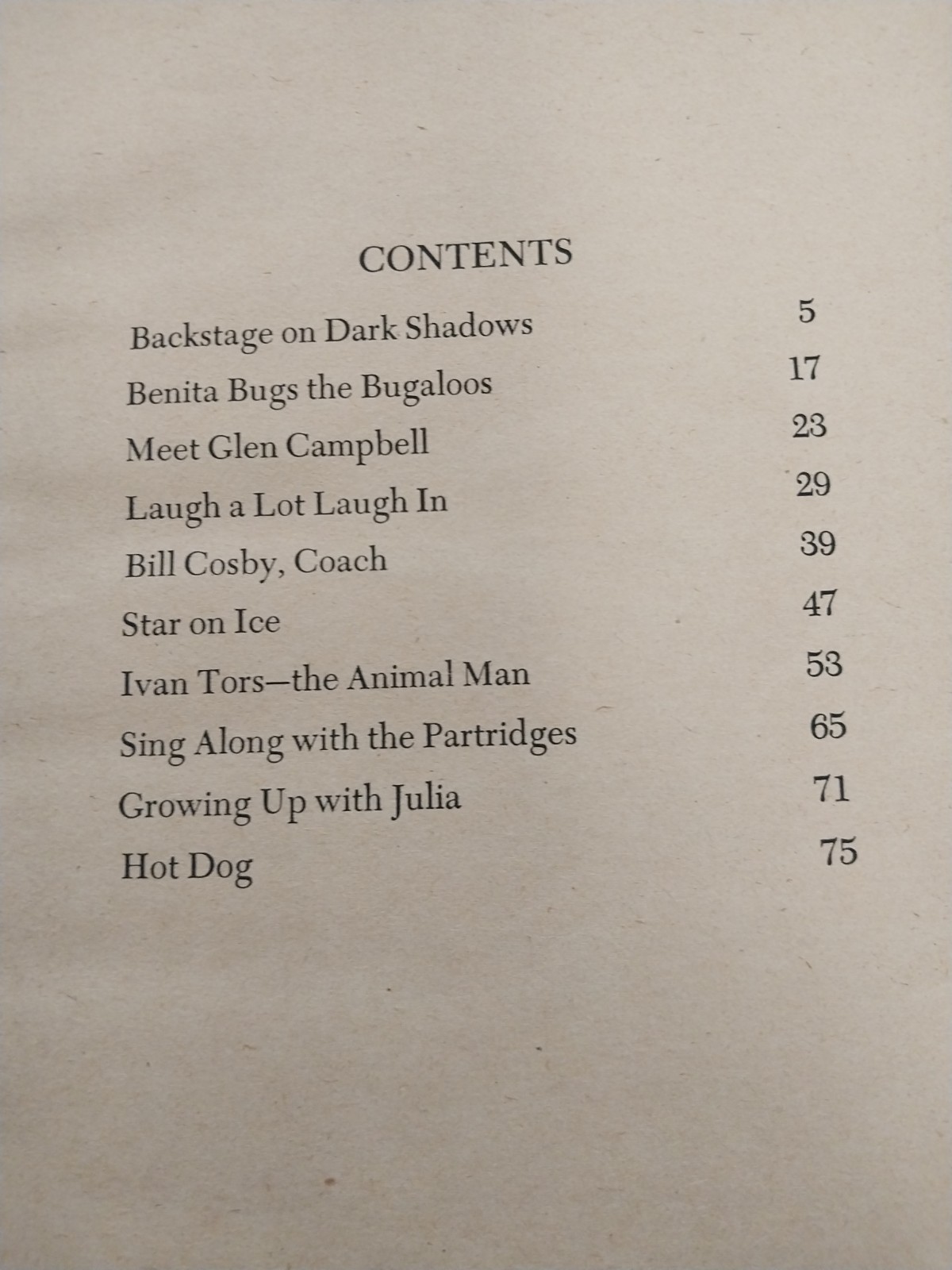 VTG 1971 “TV Favorites Book” By Linda Beech Printed By Scholastic Book Services