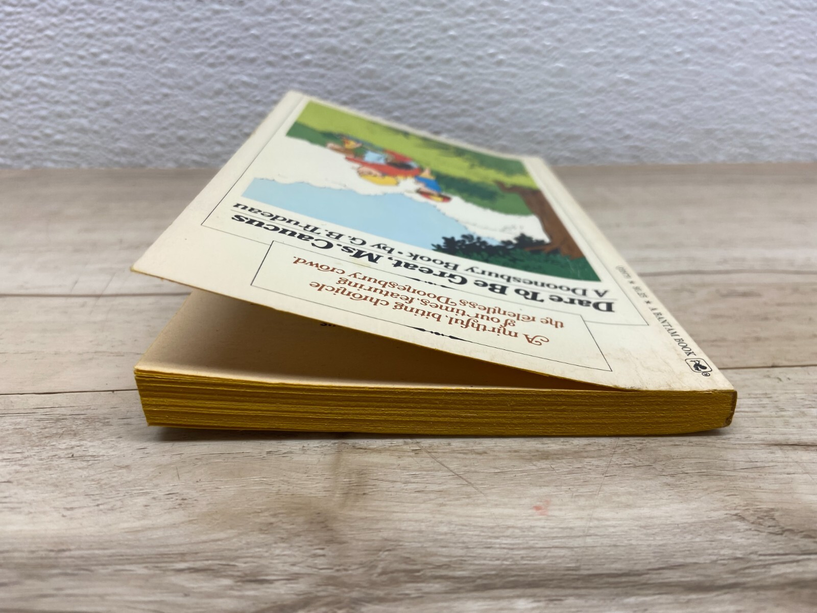 Vtg 1976 Dare To Be Great Ms. Caucus A Doonesbury Book By G.B. Trudeau