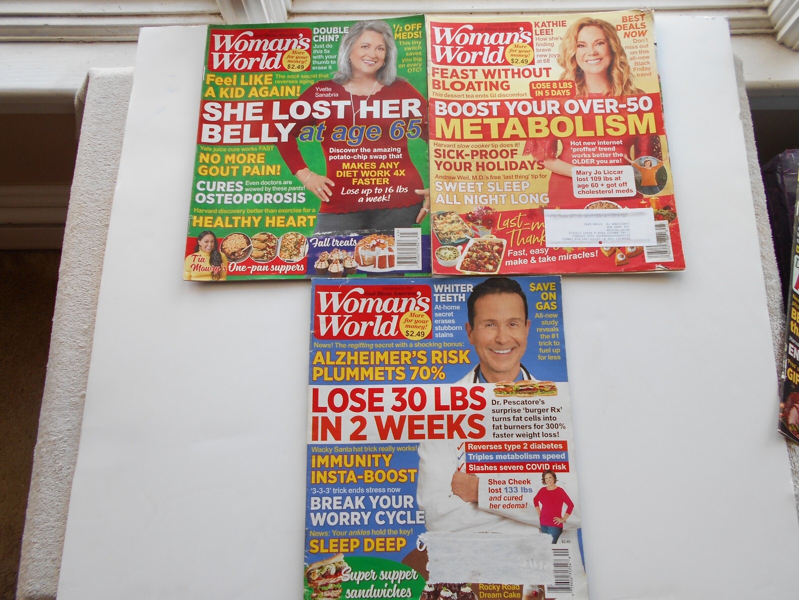 WOMAN’S WORLD Magazine LOT 15—NOVEMBER 22,2021–MAY 27,2024–(#7)