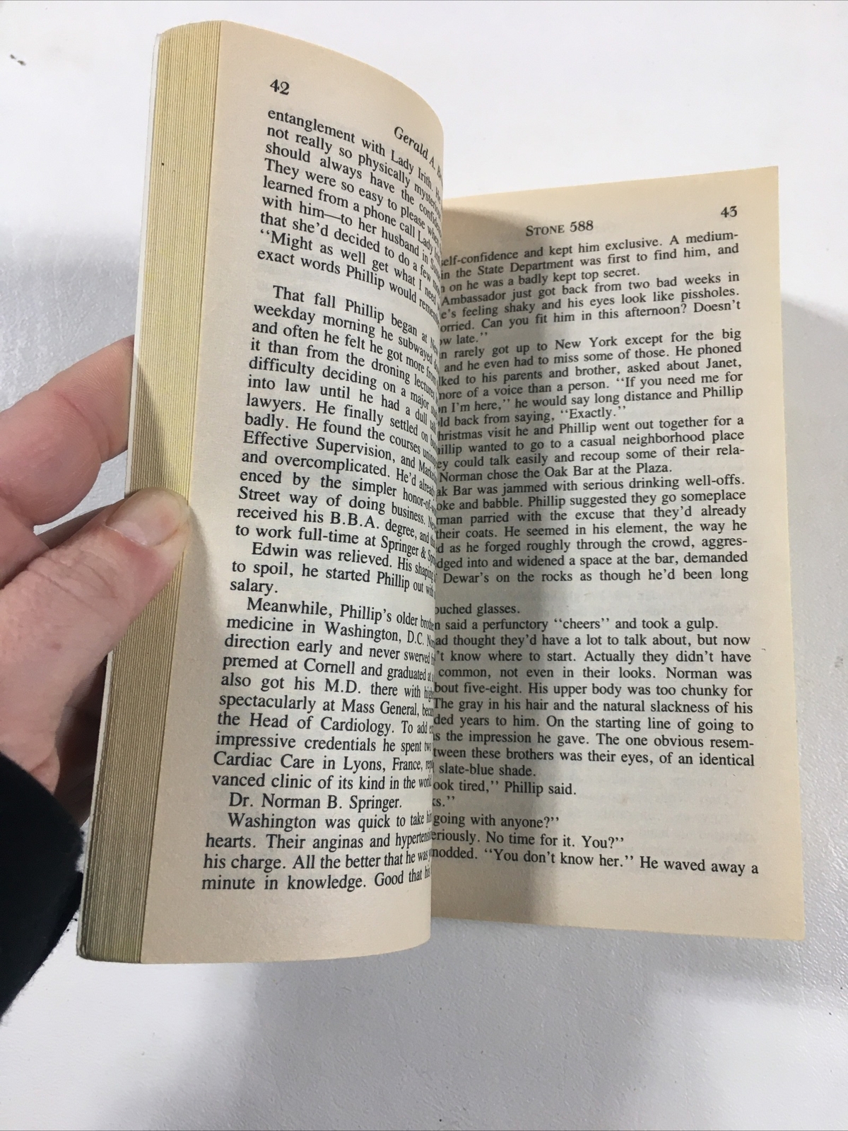 Stone 588 – Gerald A. Browne (1987, Paperback)