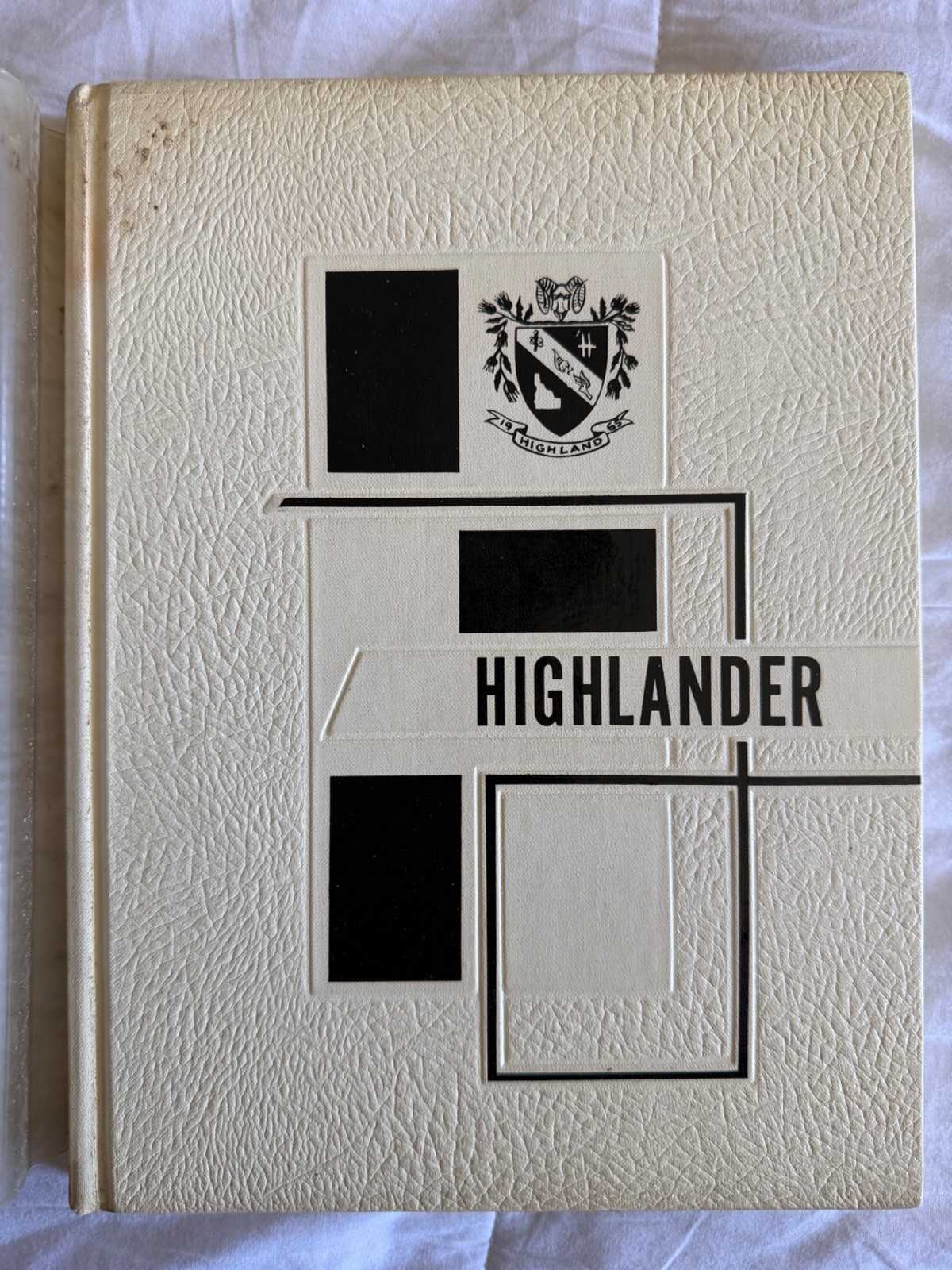 1965 HIGHLAND HIGH SCHOOL POCATELLO IDAHO Yearbook HIGHLANDER