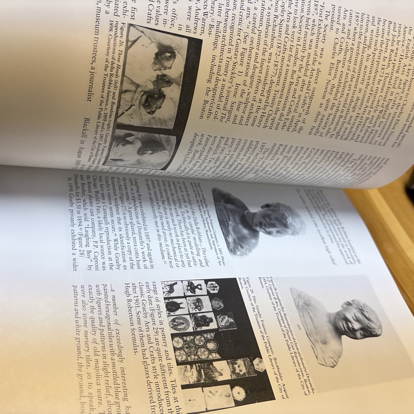 THE CERAMICS OF WILLIAM H. GRUEBY. THE SPIRIT OF THE NEW Idea Susan Montgomery