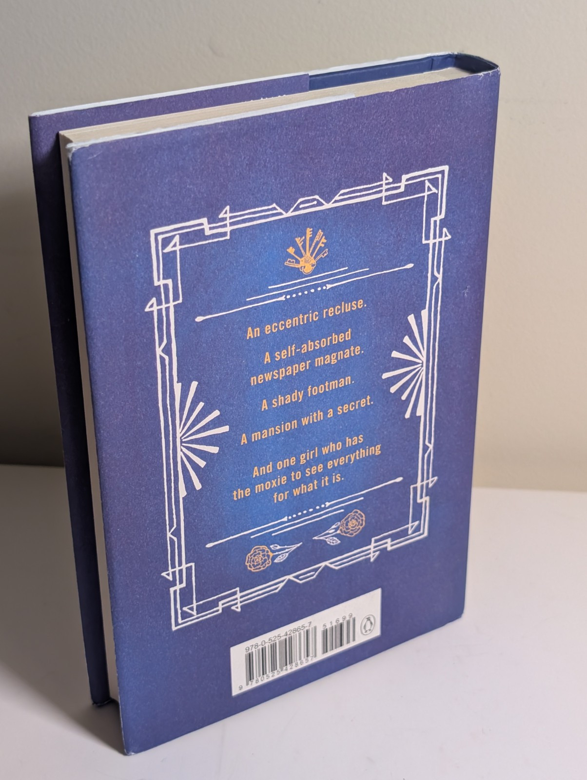 The Gallery by Fitzgerald, Laura Marx