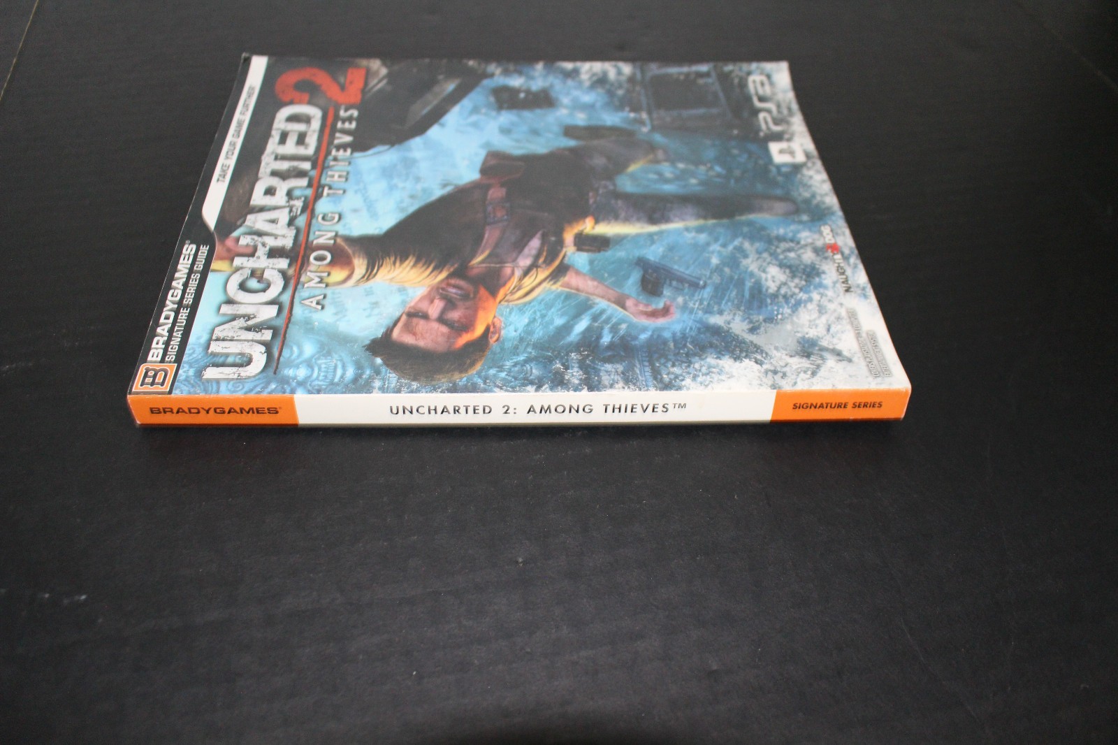 Bradygames Uncharted 2 Among Thieves Strategy Guide Signature Series Awesome !!