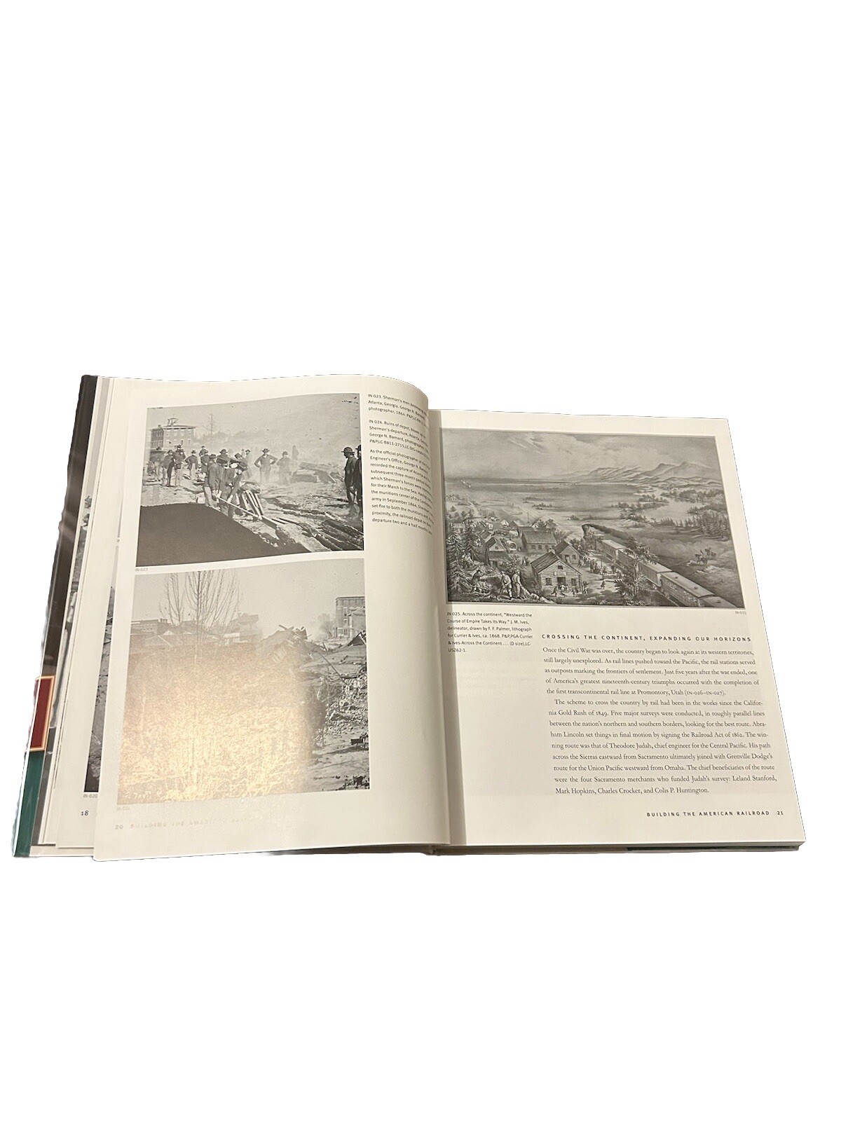 Railroad Stations: The Buildings That Linked the Nation – David Naylor Hardcover