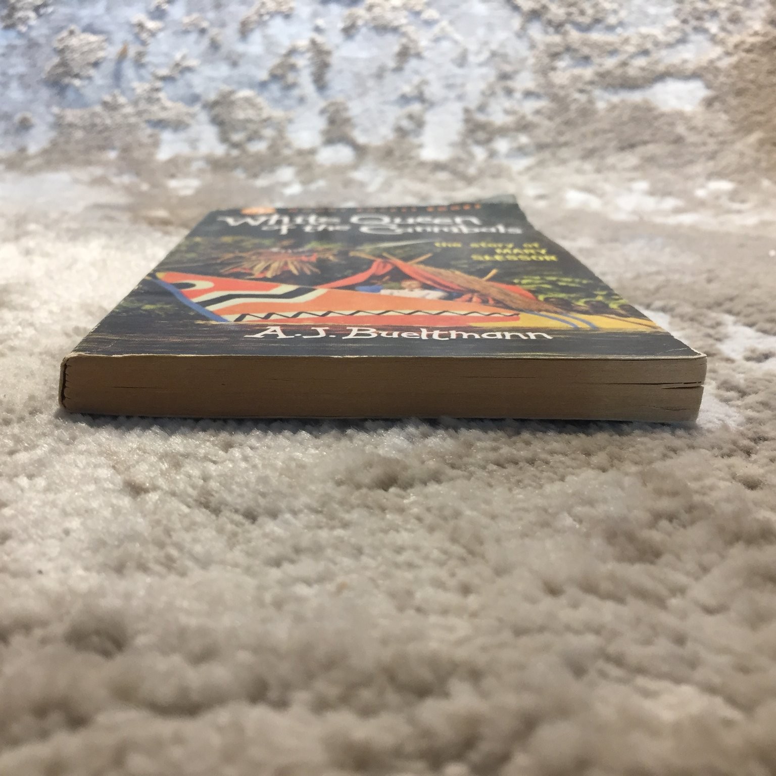White Queen of the Cannibals A.J. Bueltmann Moody Press Classic Biography
