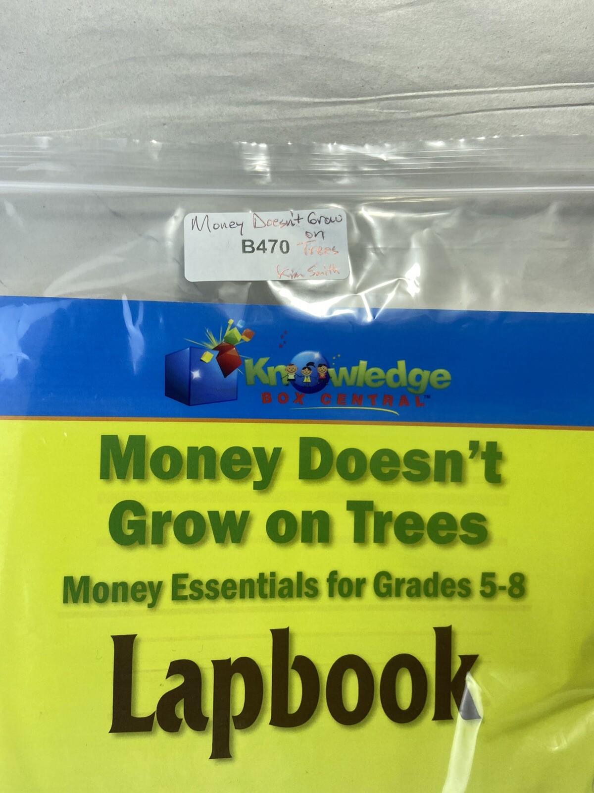 Money Doesn’t Grow on Trees LAPBOOK Grades 5-8 Knowledge Box Kim Smith RARE