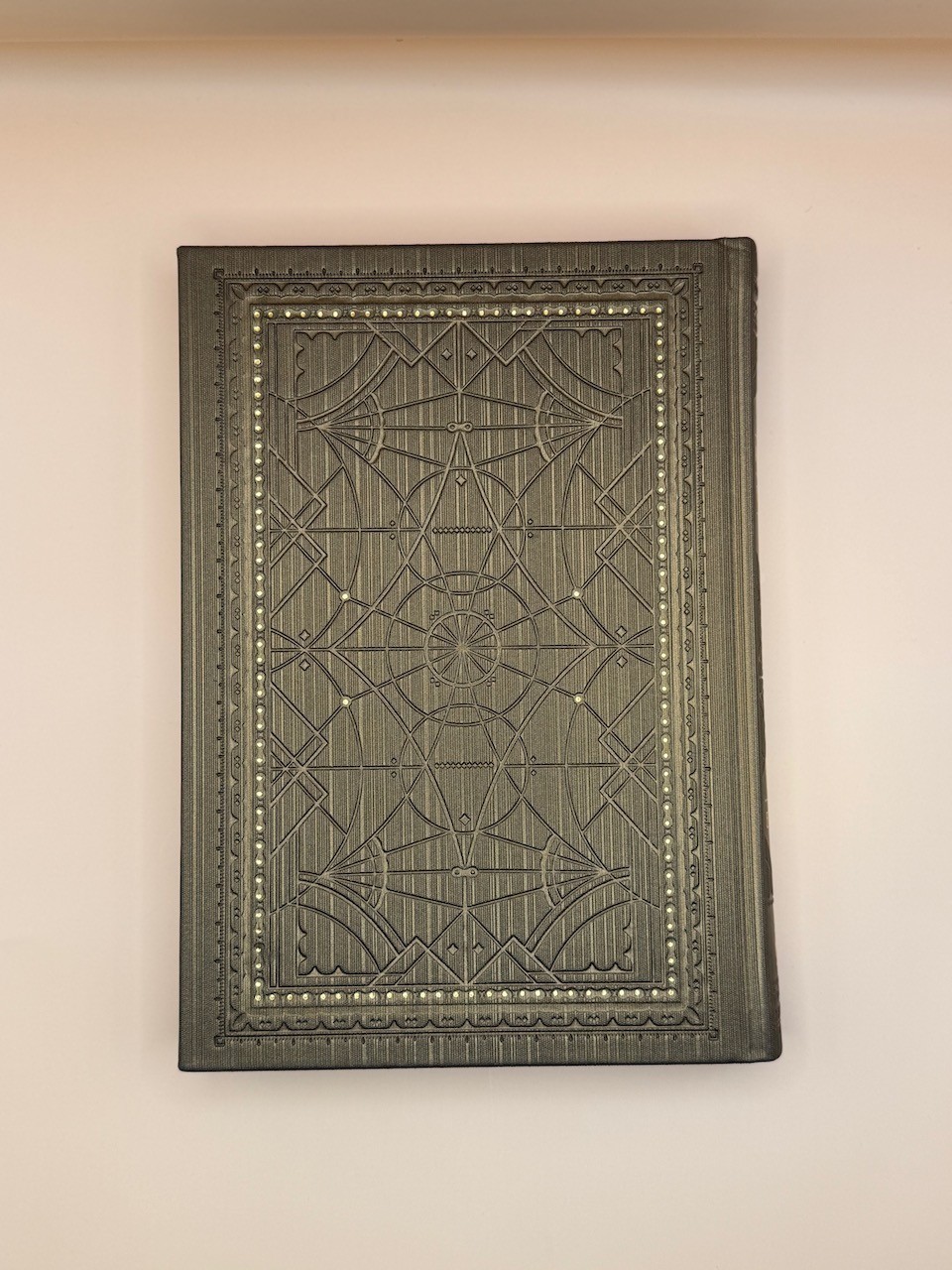 Hologram for the King Dave Eggers Signed 1st Edition Hardcover 2012 Novel
