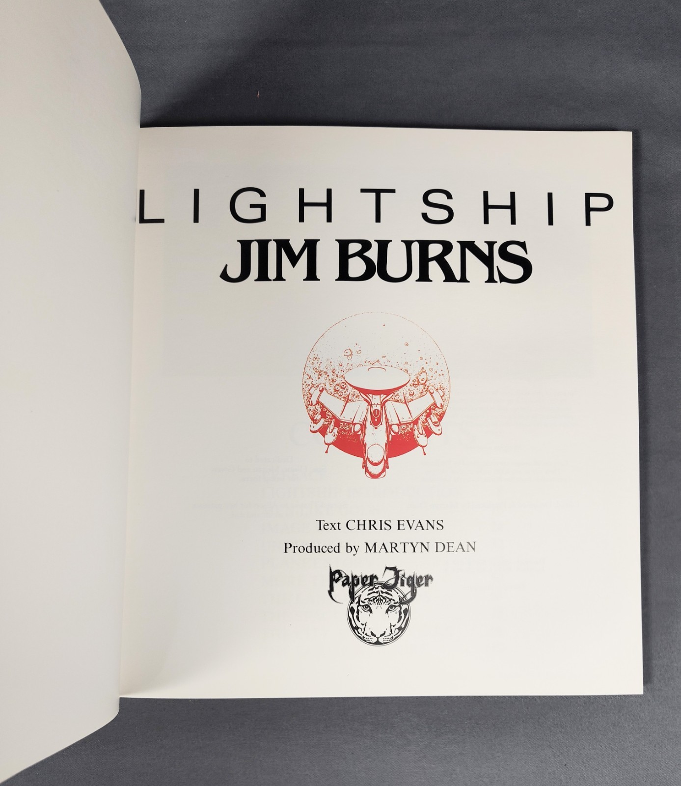 1985 Lightship Jim Burns Art Book First Edition Paper Tiger Limpback