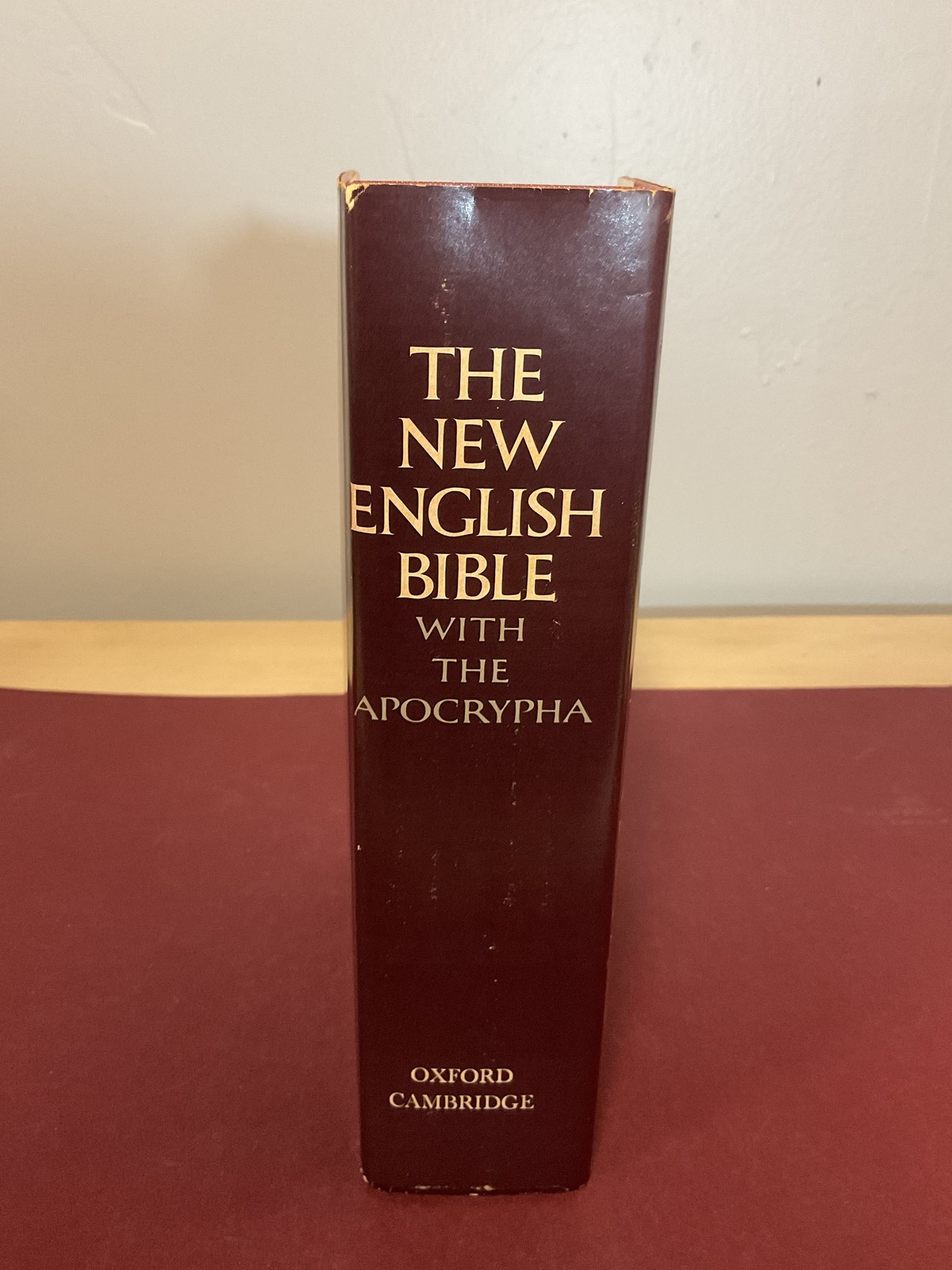 The New English Bible with The Apocrypha 1970 Oxford Cambridge University Press