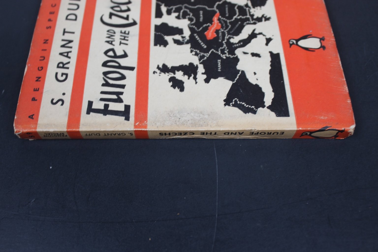 Europe and the Czechs S. Grant Duff 1938 Penguin Special History Maps PB