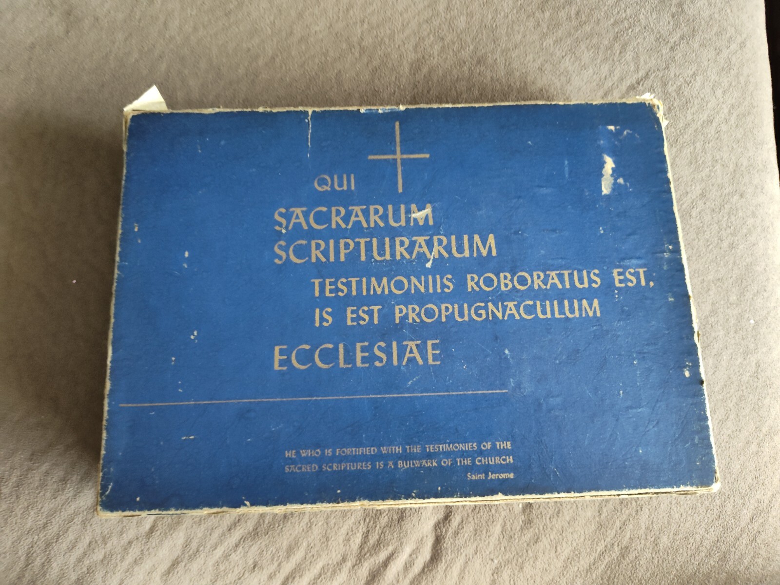 Holy Bible Qui Sacrarum Scripturarum by The Catholic Press Inc. Chicago 1950 VTG