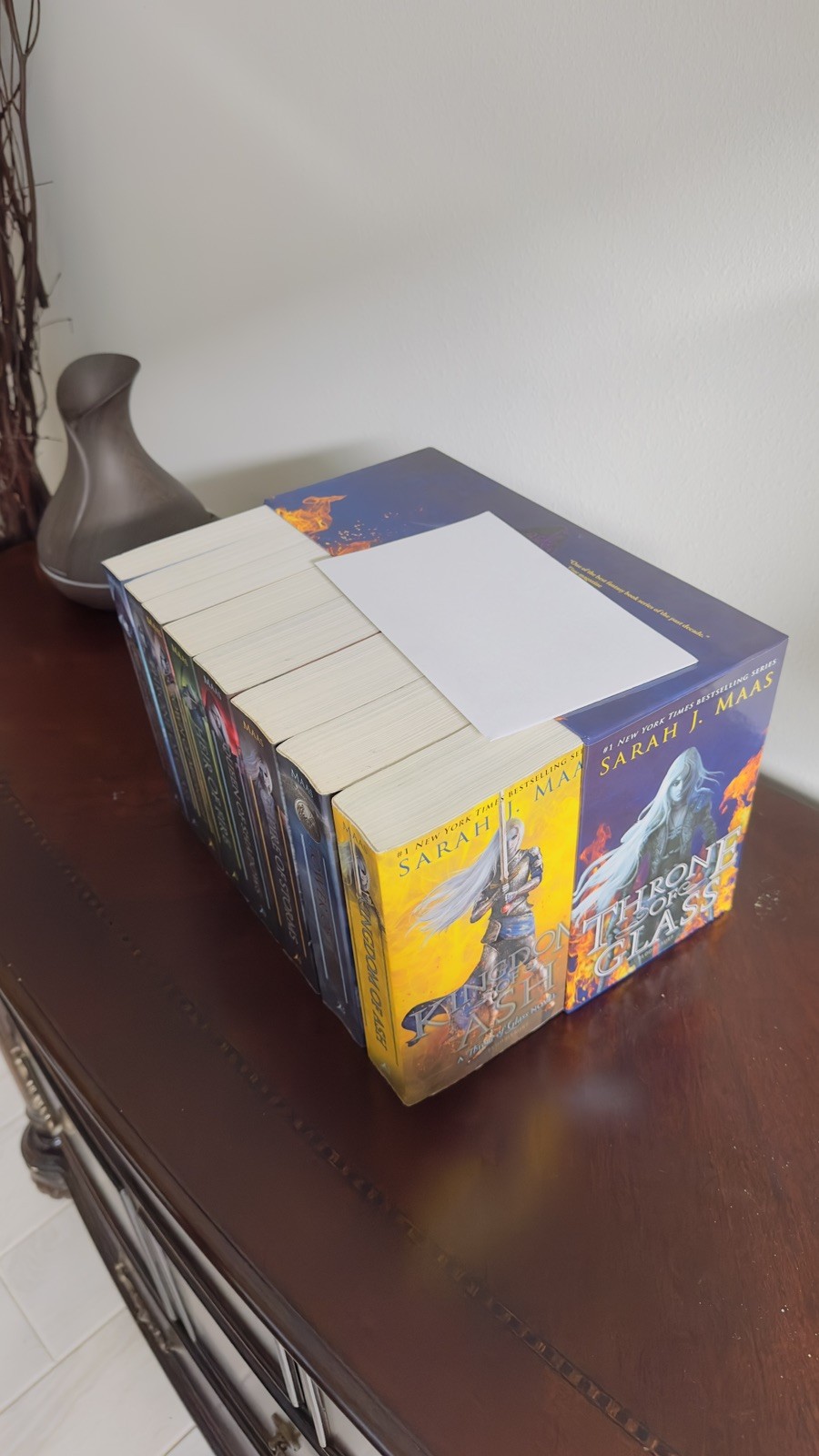 W/ POSTER Throne of Glass OOP ORIGINAL Cover Paperback Box Set Sarah J. Maas