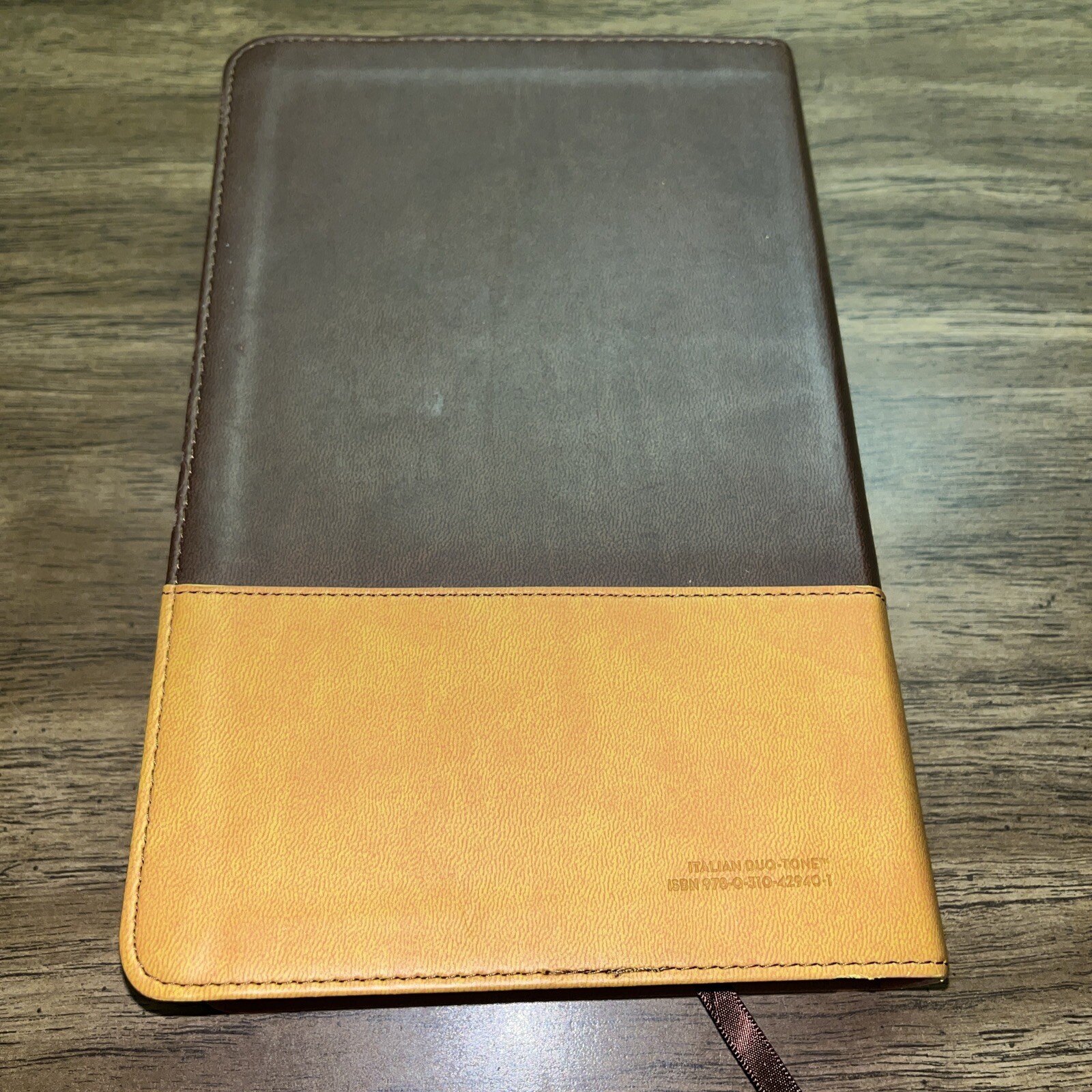 LARGE PRINT Zondervan NIV Church Bible 2011 Italian Duo-Tone Brown / Tan CLEAN