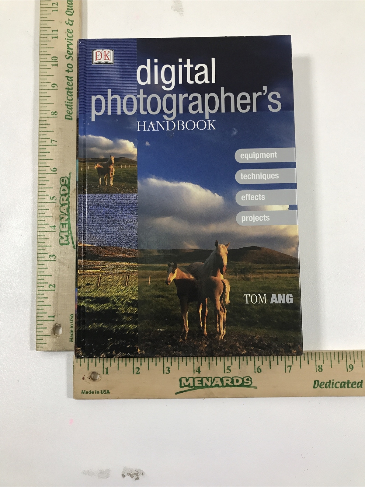 Digital Photographer’s Handbook – Tom Ang (2002 Hardcover)
