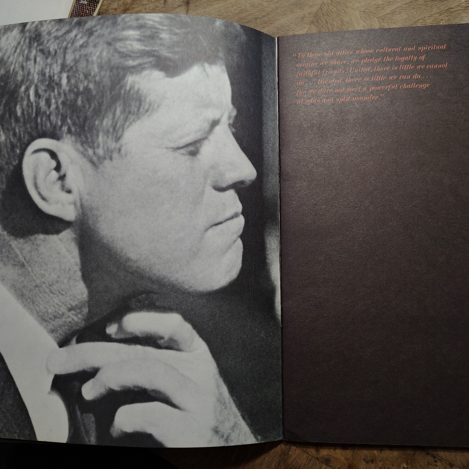 1960’s The Words Of John F Kennedy Max the Printer Robert Willis 24pg Brochure
