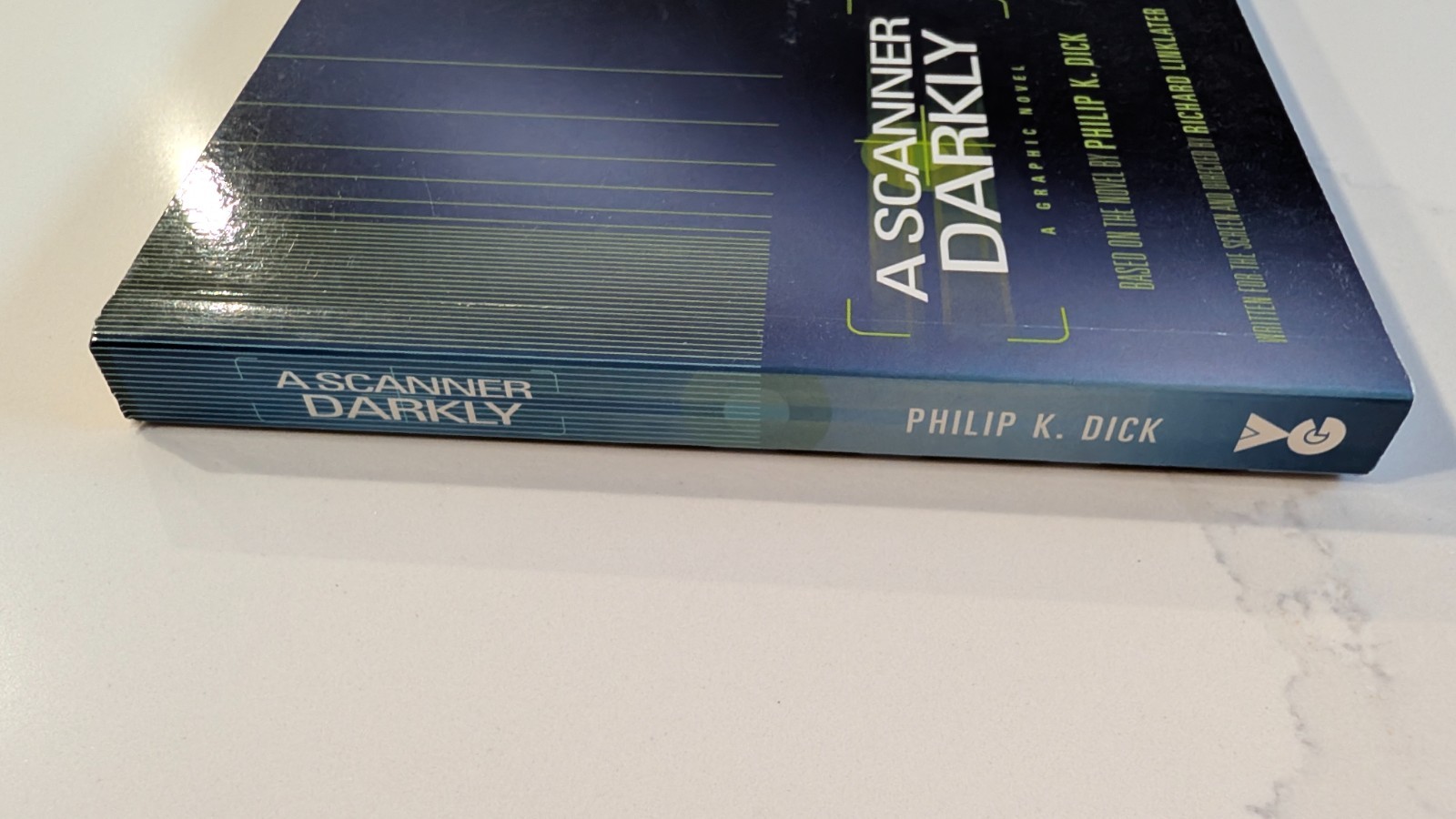 A scanner darkly a graphic novel