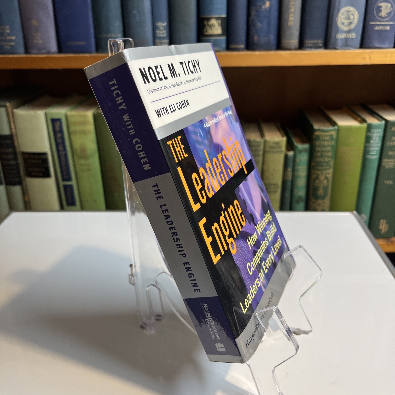 Collins Business Essentials Ser.: The Leadership Engine : How Winning Companies