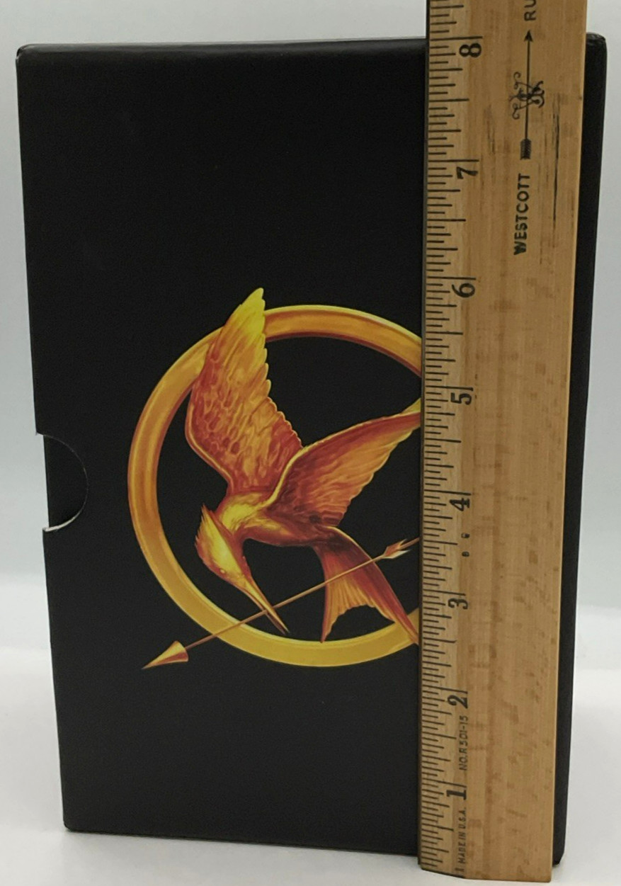 The Hunger Games Trilogy Scholastic Boxed Set Slipcase Suzanne Collins