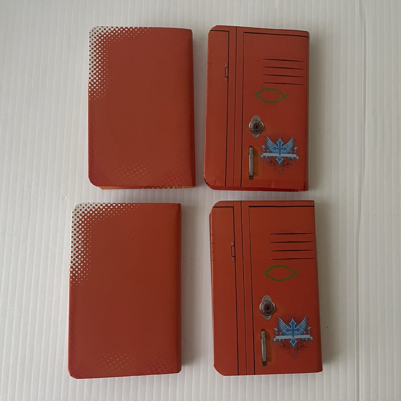 New Testament Bibles Lot Of 4 Gideon Pocket Mini Small Psalms Proverbs