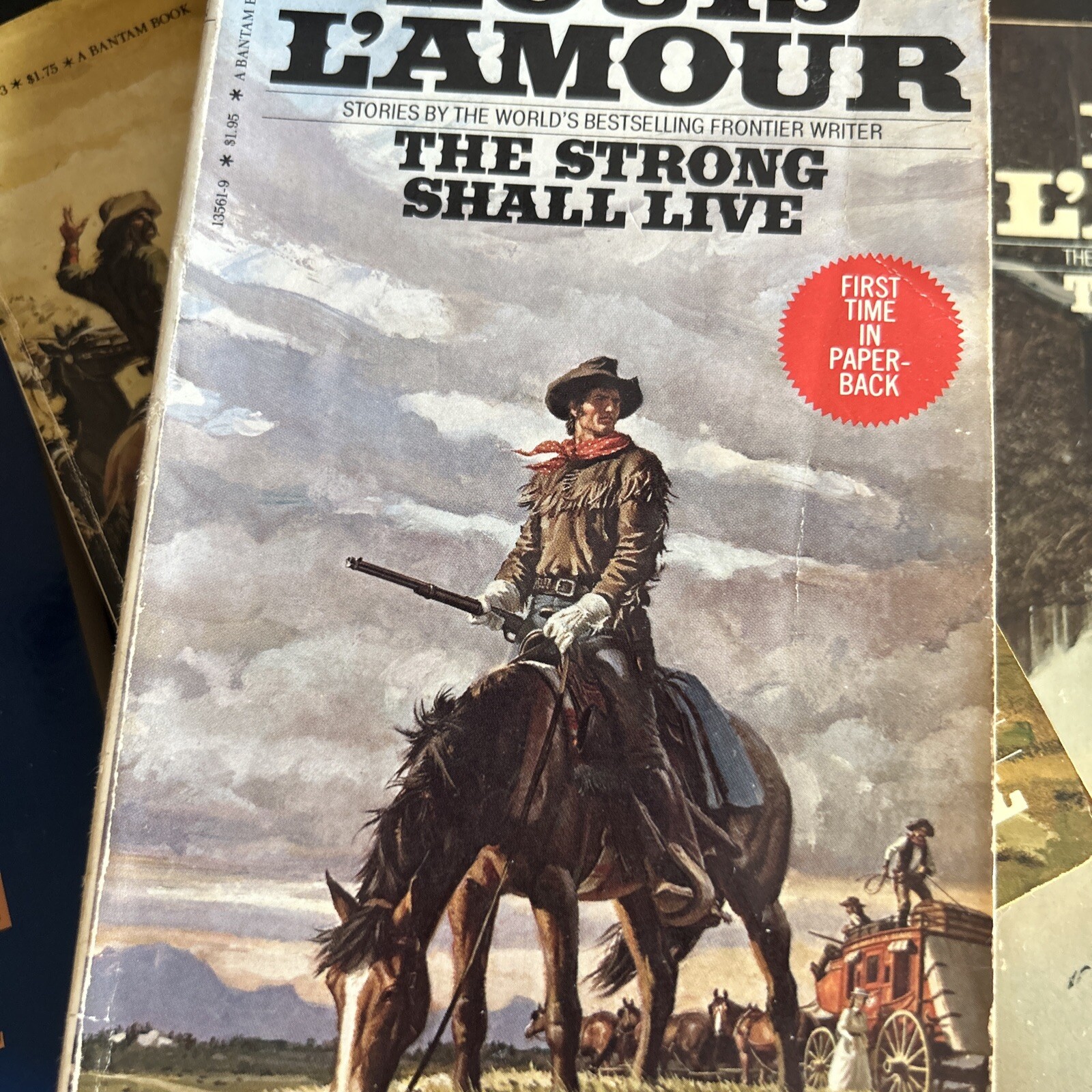 Lot of 10 Louis LAmour, paperback Western Books. Vintage Book Lot of 10
