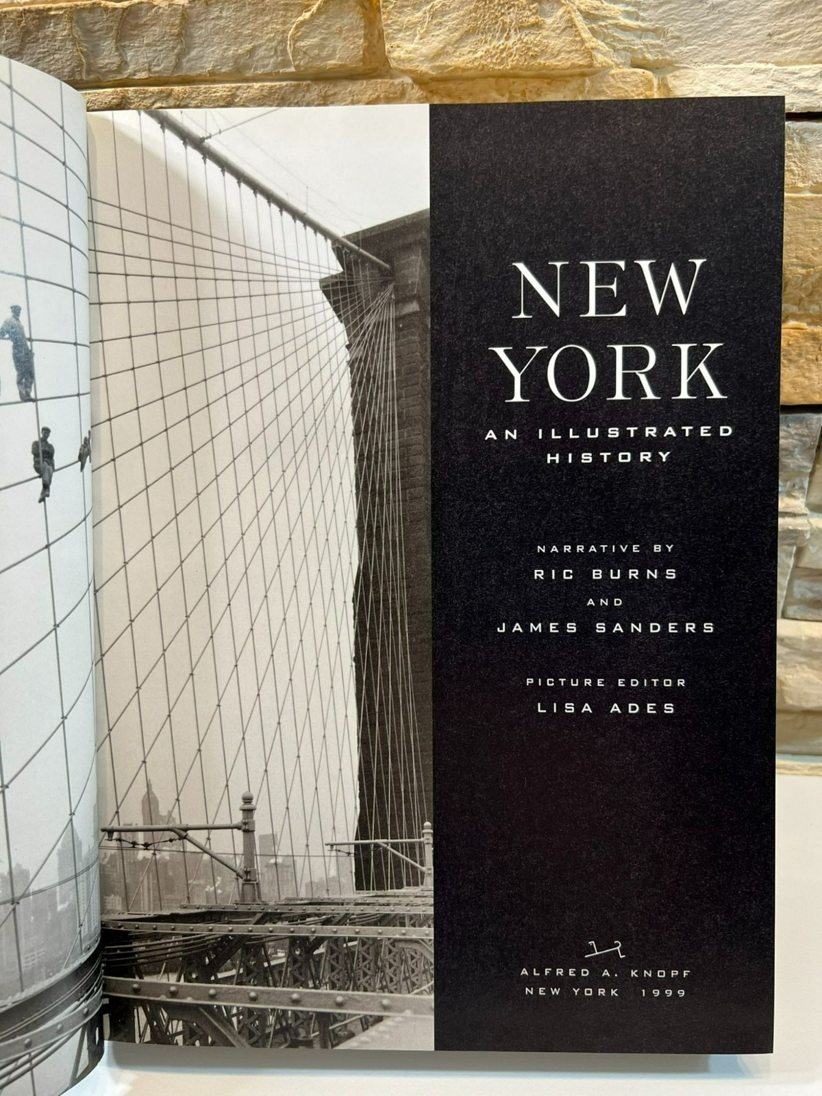 New York An Illustrated History Narrative by Ric Burns and James Sanders 1999
