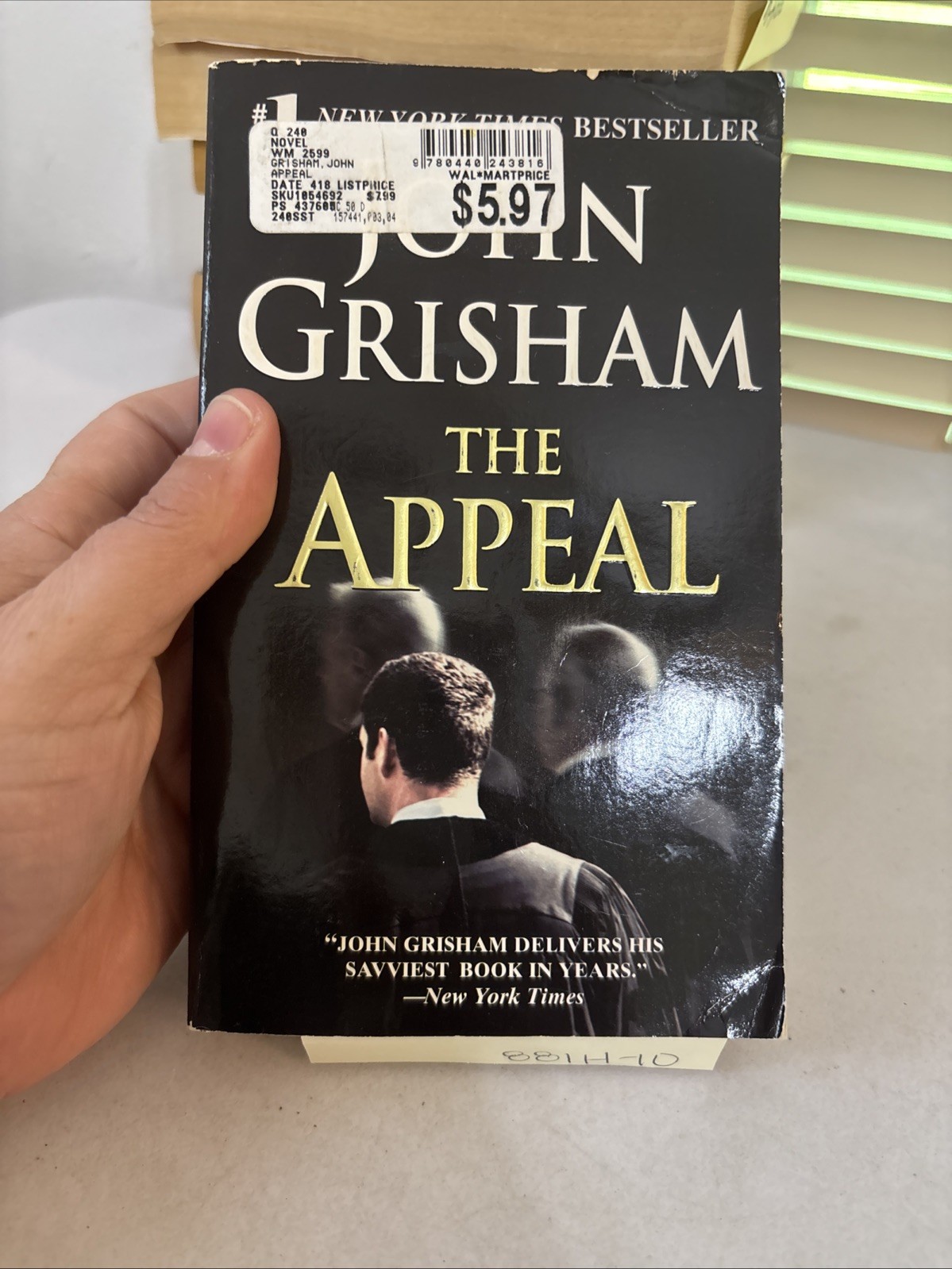 Lot of 10 – Legal Thriller – Mixed authors – Paperback – Free Shipping