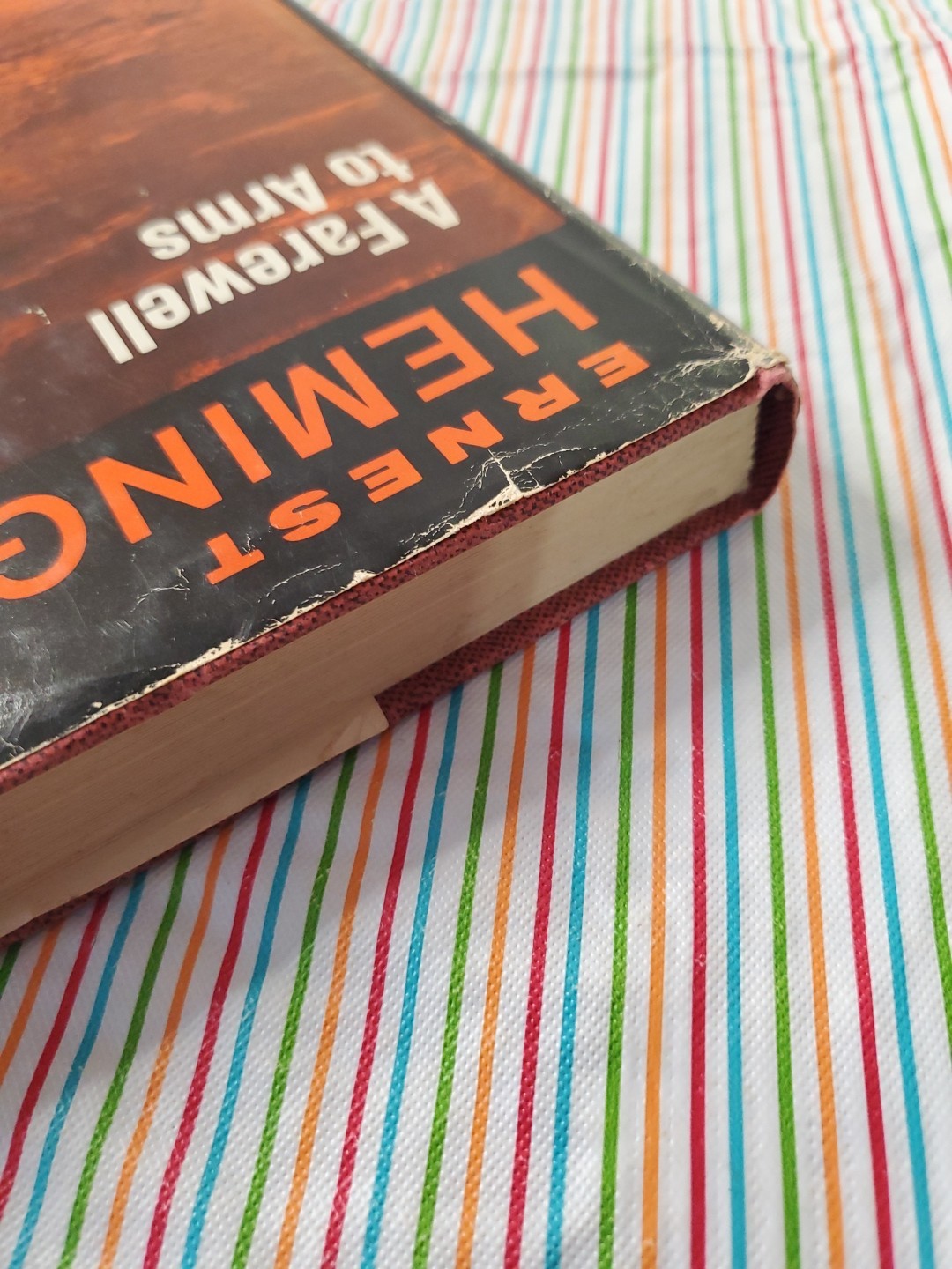 “A Farewell to Arms” by Ernest Hemingway (1969) Scribner – Vintage Hardback