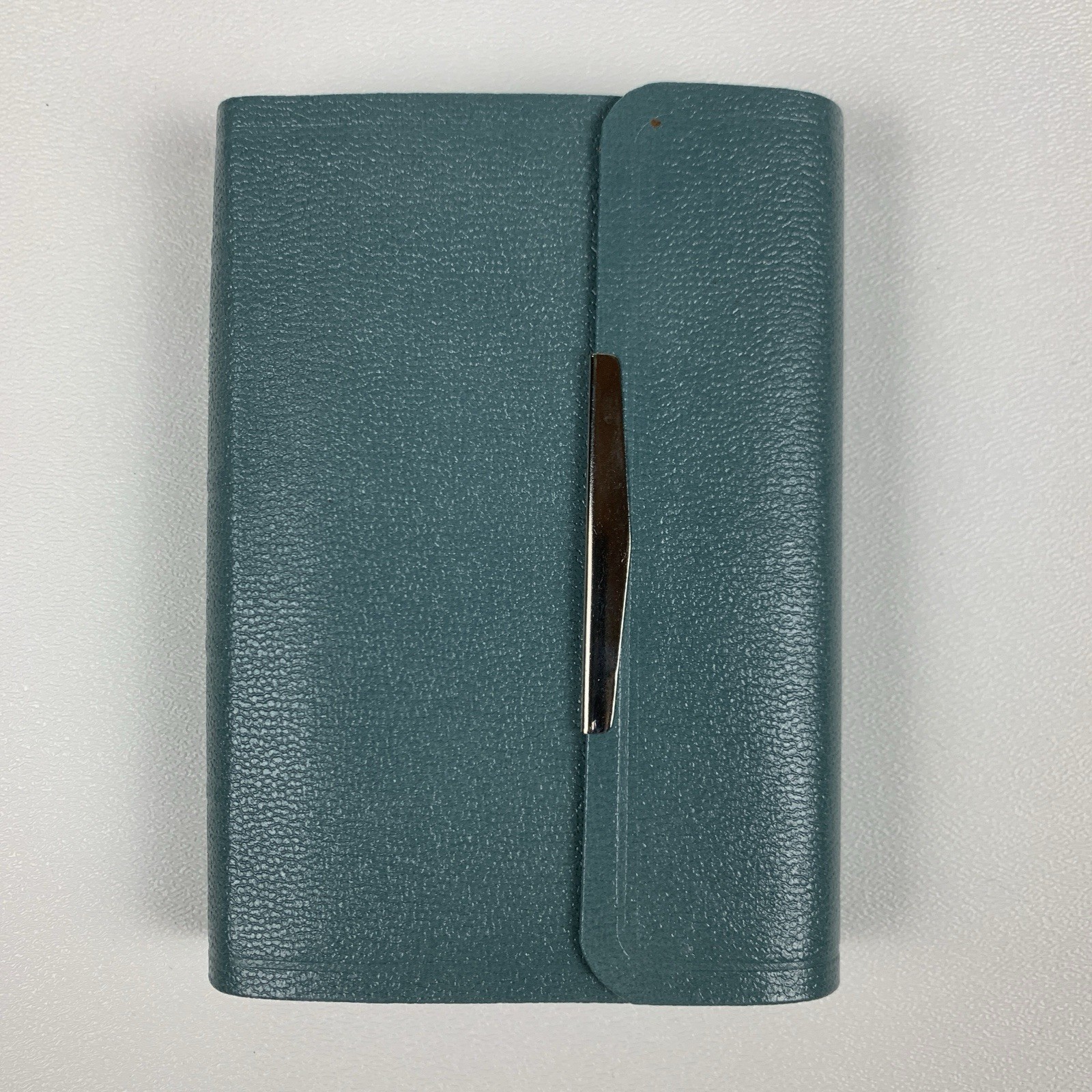 Nelson The Smallest Bible King James KJV Snap Closure Blue Leather w/Magnifier