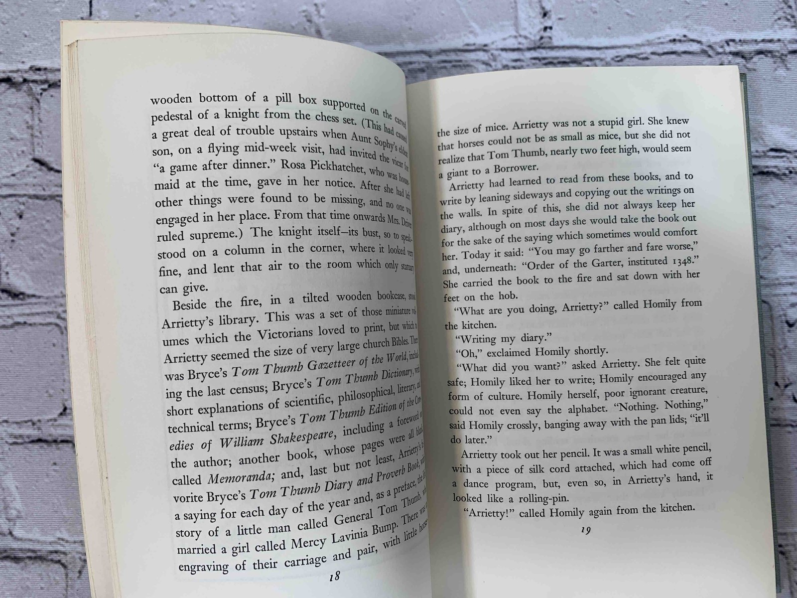 The Borrowers · Mary Norton [1st Edition · Later Print · 1953]