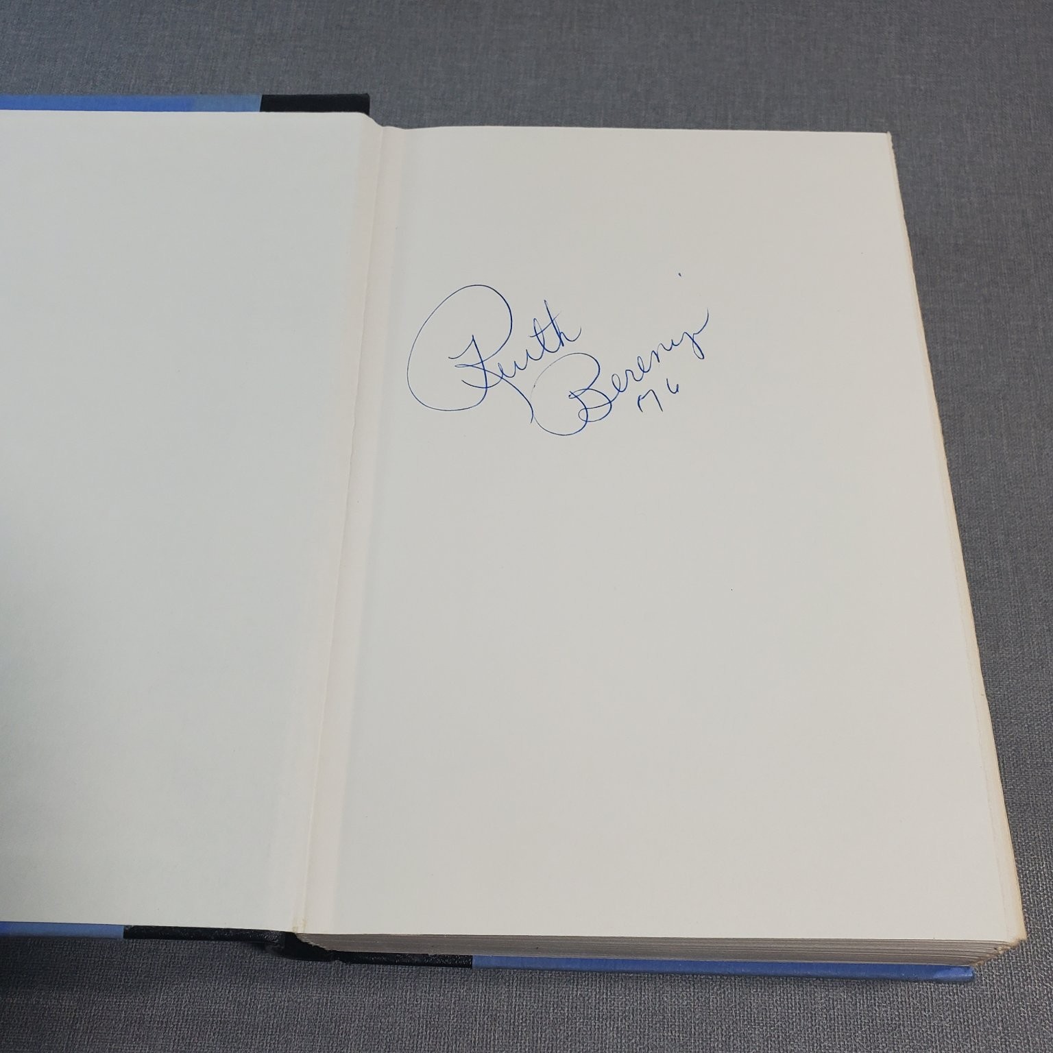 Airport Arthur Hailey 1968 First Edition Doubleday Aviation Thriller Signed