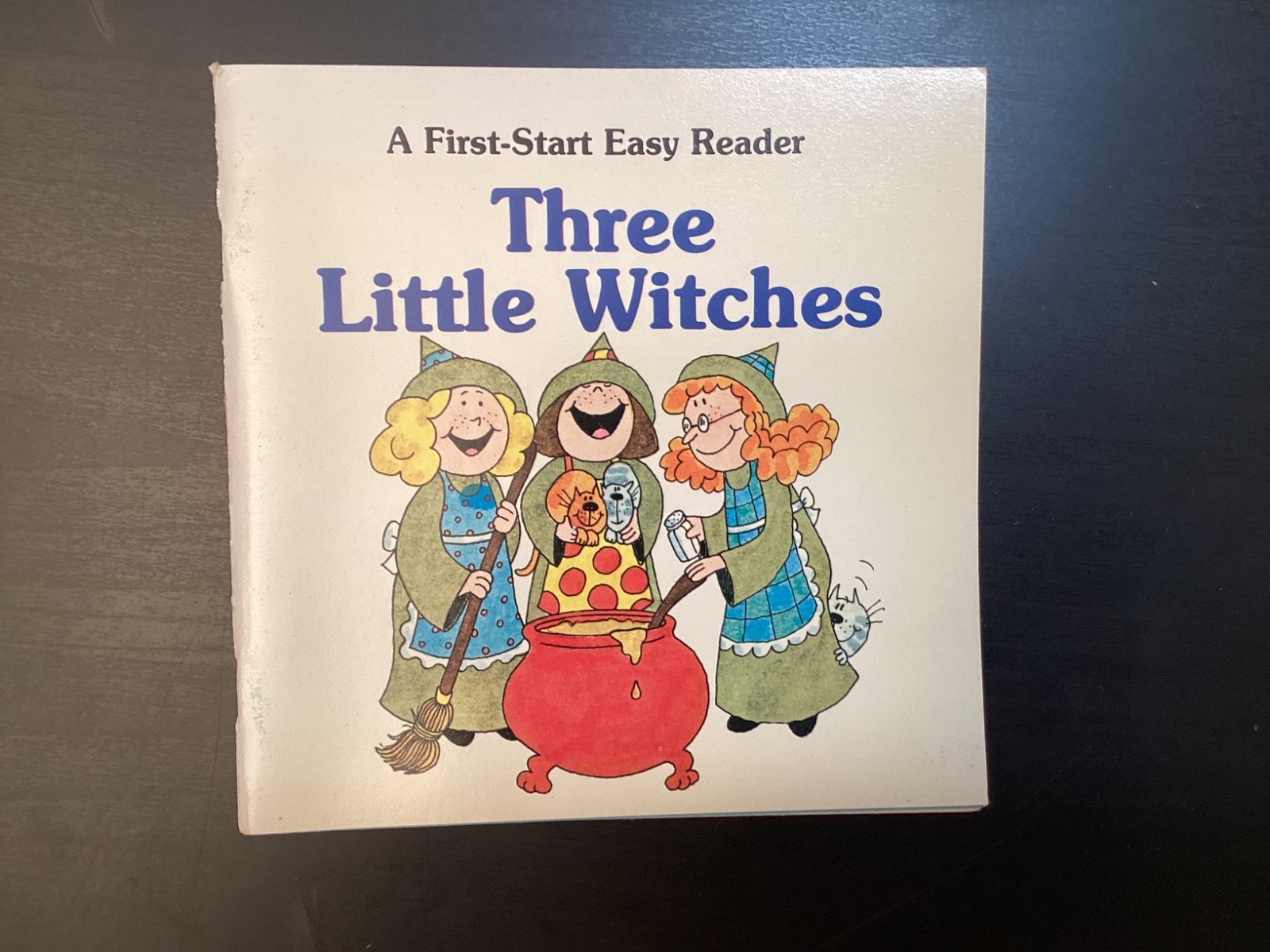 6 Halloween PB Child’s Books Witch’s Christmas Vacation, 5 Frights Goofy Ghosts