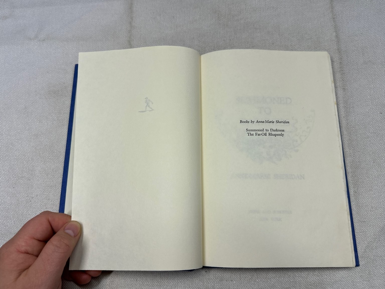 Summoned to Darkness Anne-Marie Sheridan 1978 Suspense Thriller Simon & Schuster