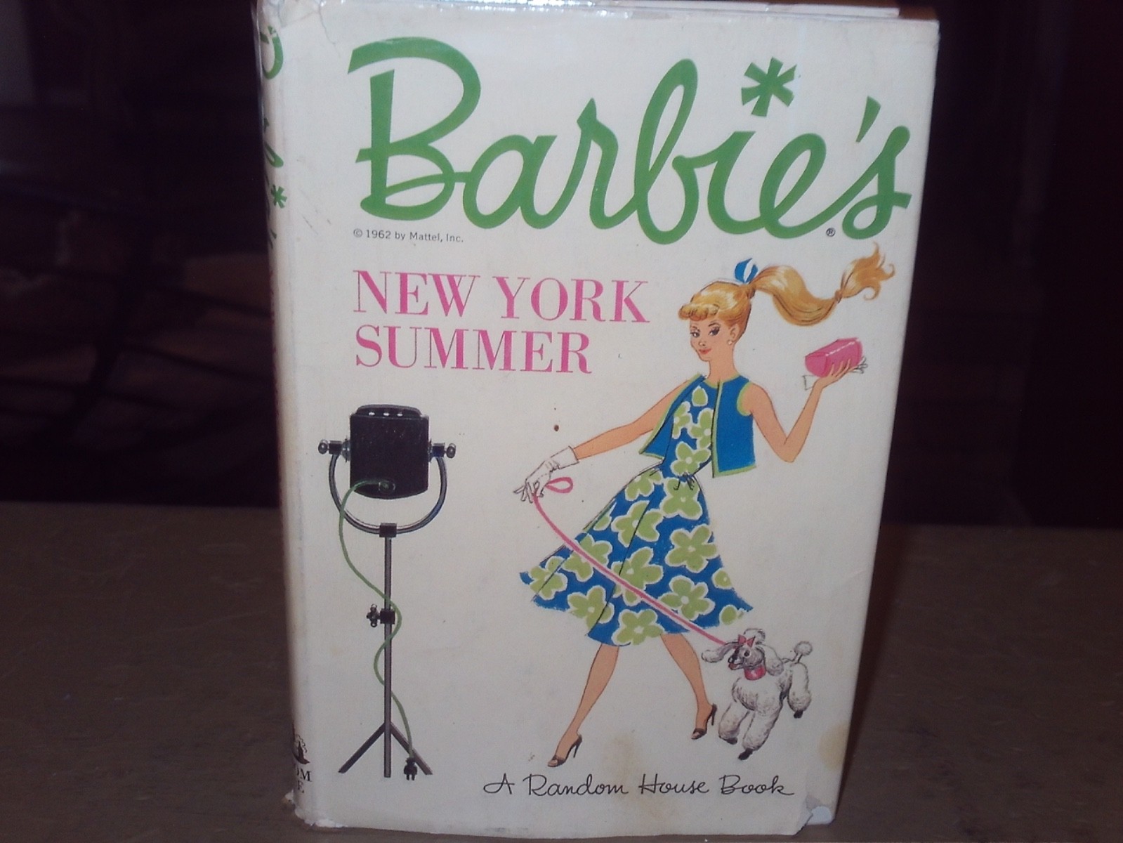 BARBIE’S NEW YORK SUMMER 1ST EDITION LAWRENCE HARDCOVER W/DUST JACKET VF/NM 1962