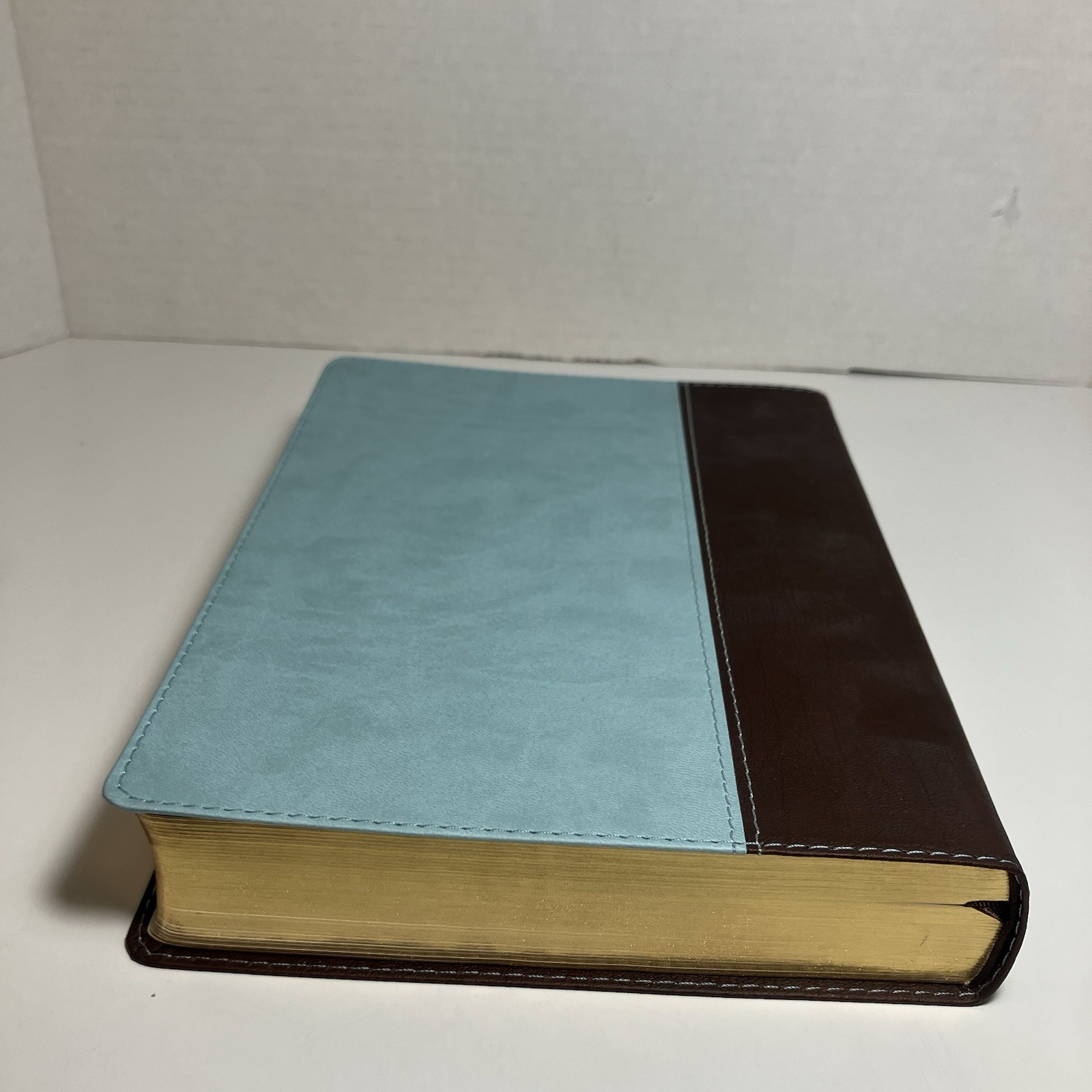Life Essentials Study Bible, Brown/Blue Simulated Leather Indexed : Biblical…