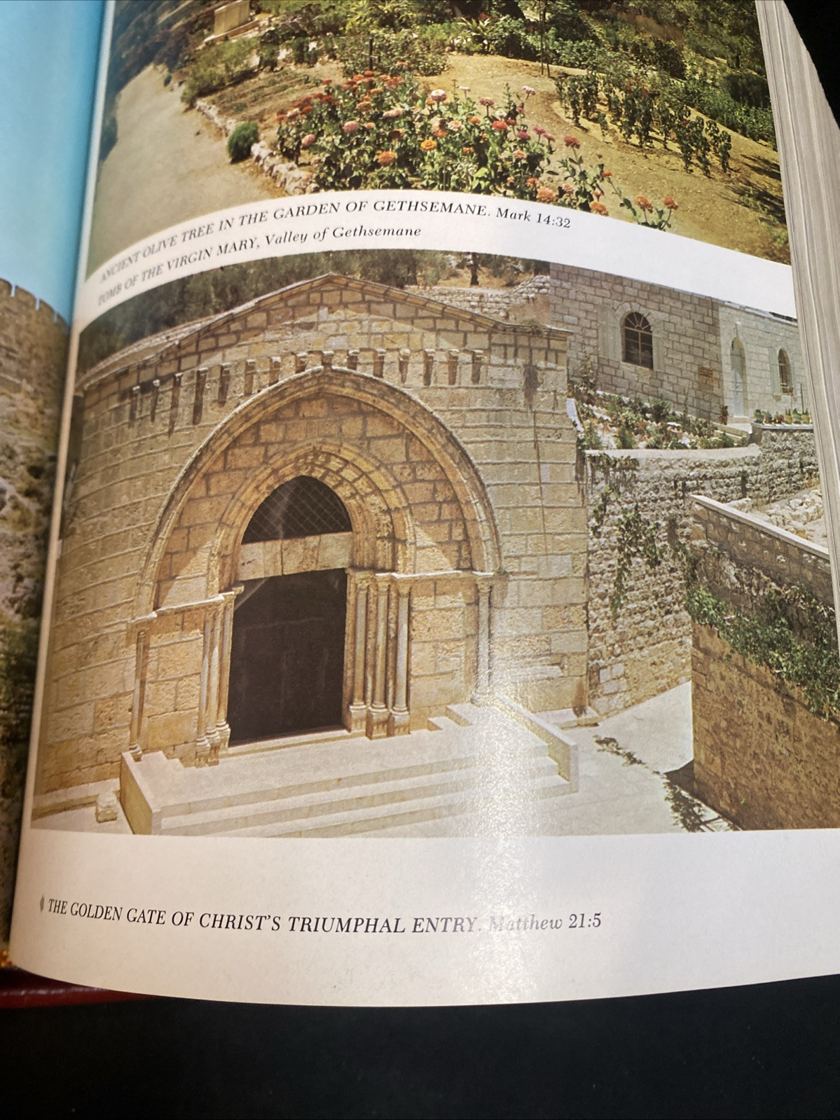 Holy Bible King James Red Letter Ed. PTL Club Extensive Study Helps Good Shape