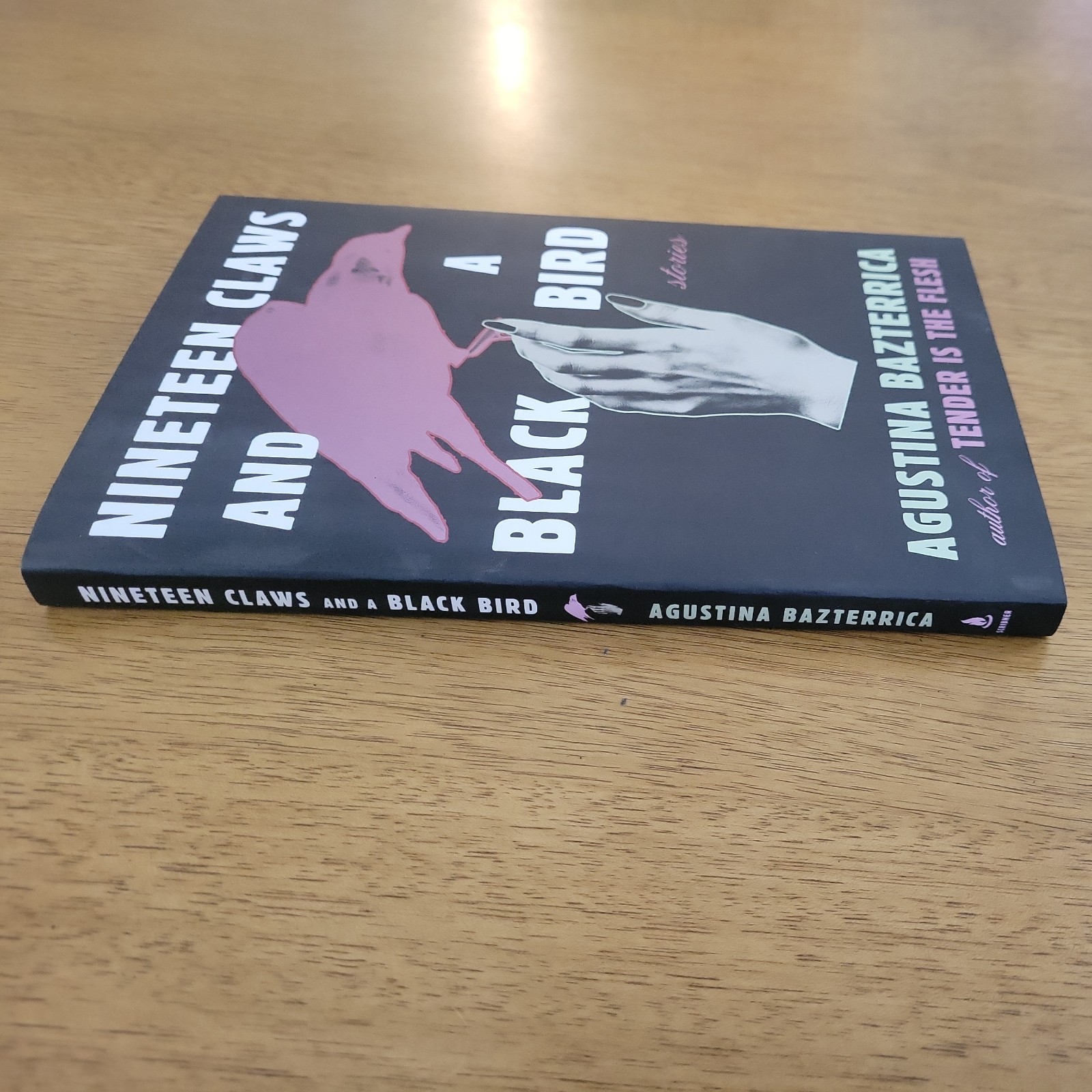 Nineteen Claws and a Black Bird – Agustina Bazterrica – TPB B&N Exclusive 2024