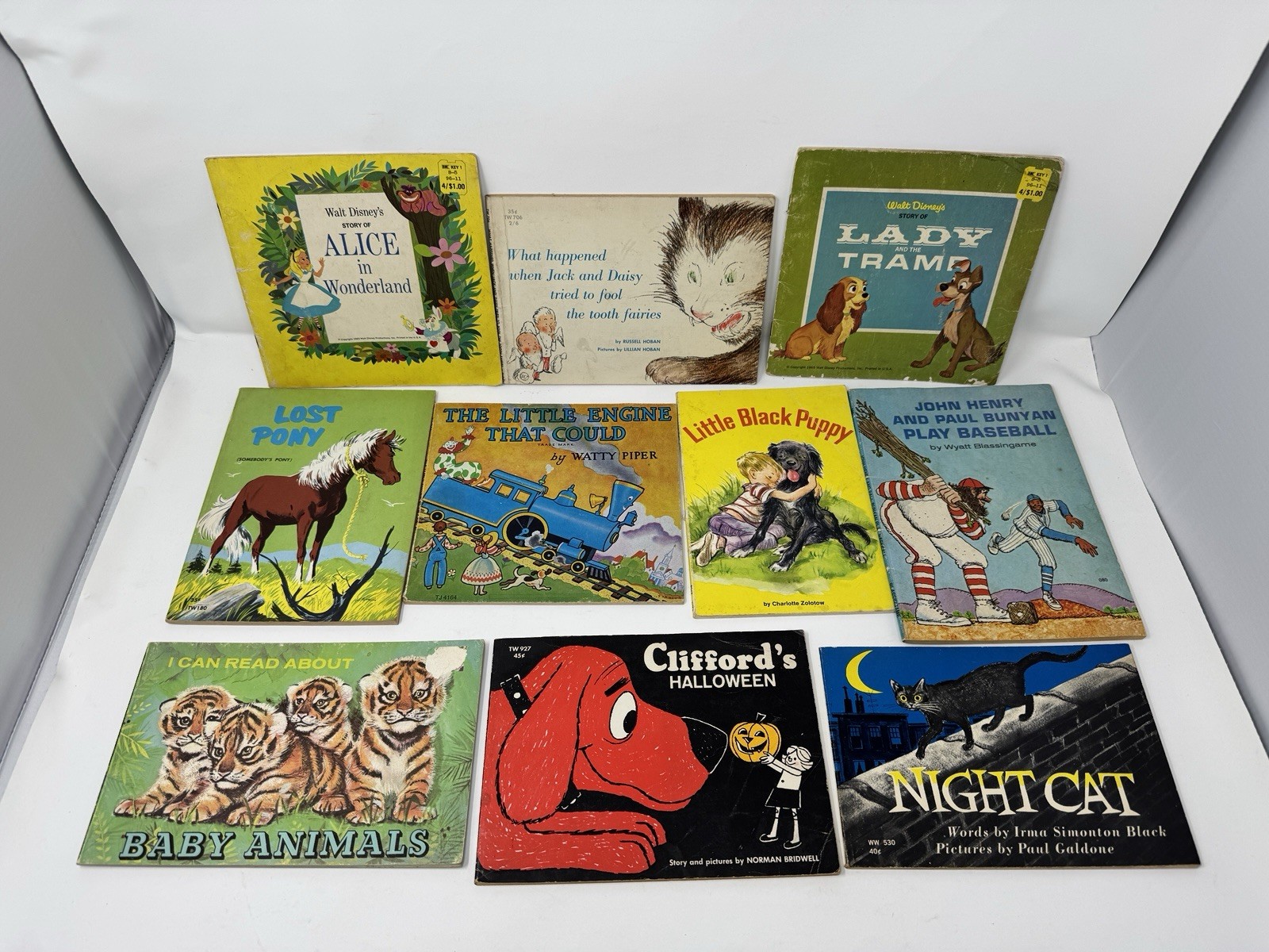 10 Childrens Books VTG 60s-70s Lot Scholastic Troll Xerox Golden Press Readers